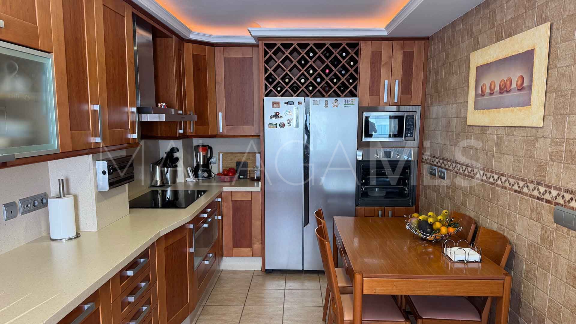 Takvåning for sale in Estepona Centre