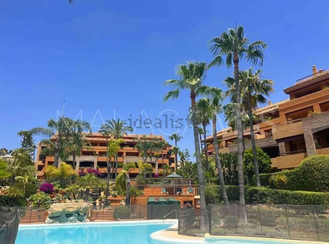 For sale Gran Bahia penthouse