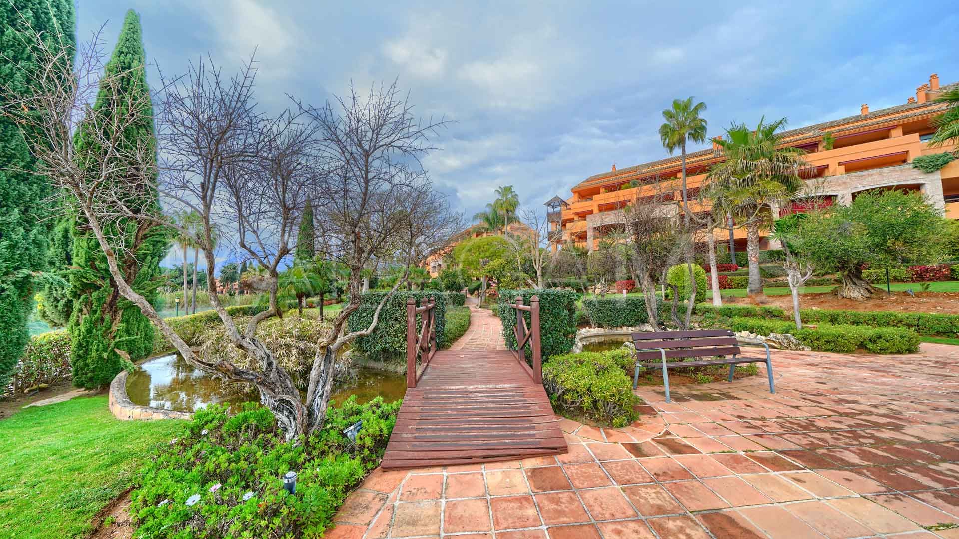 For sale Gran Bahia penthouse