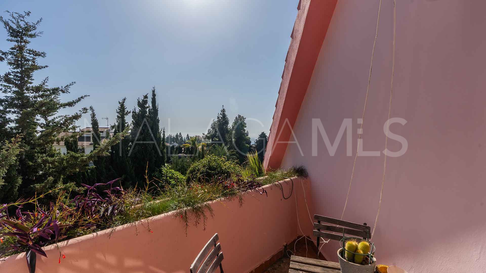 Buy 5 bedrooms villa in Huerta Belón