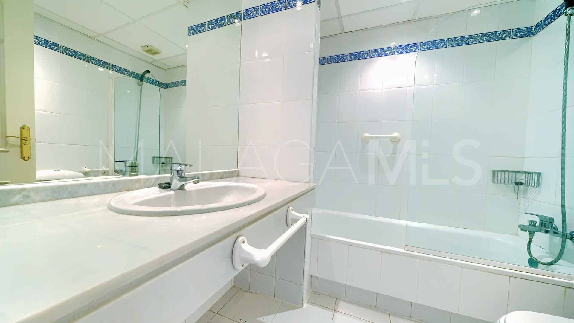 Se vende apartamento planta baja in La Cartuja del Golf