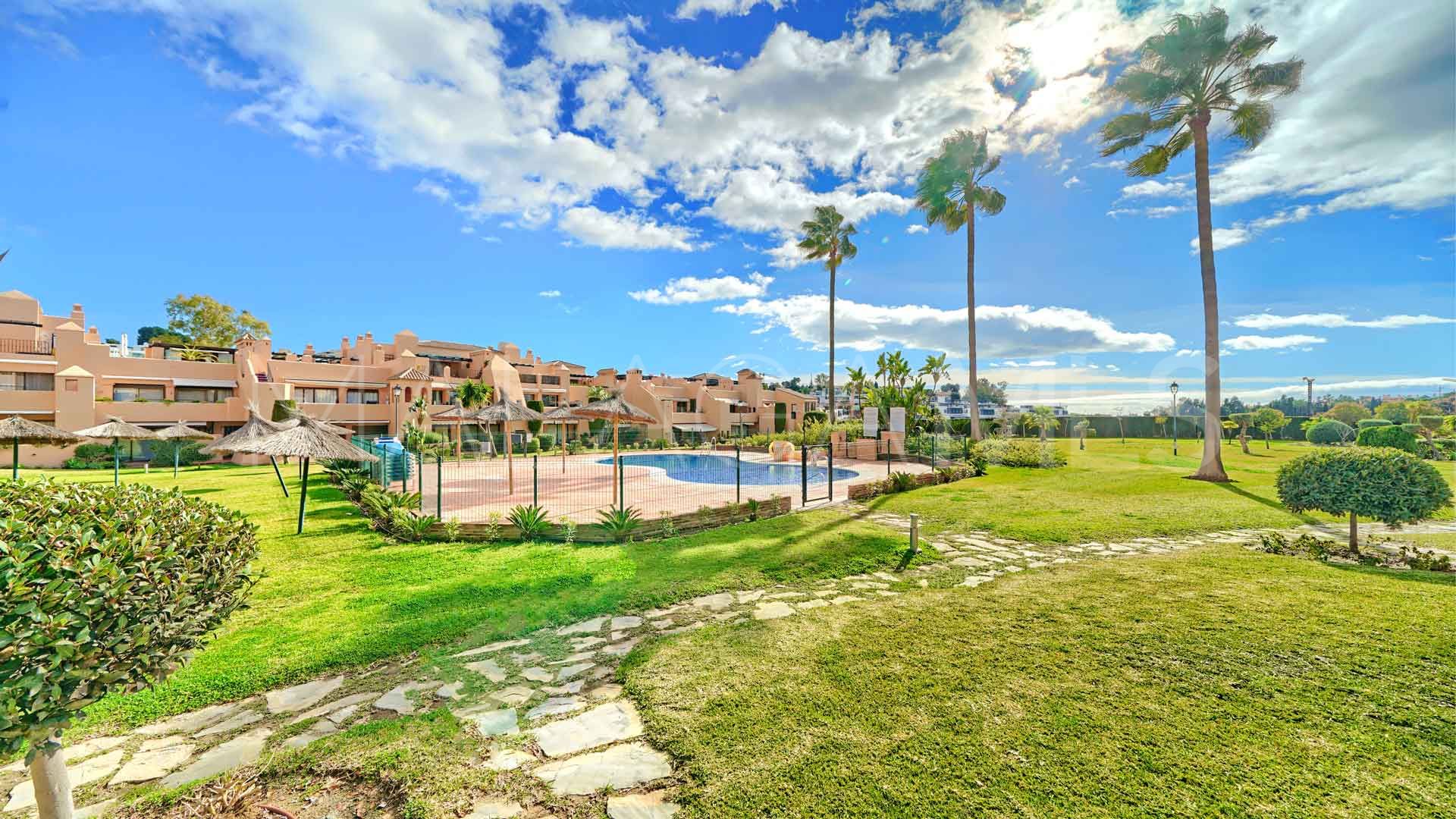 Se vende apartamento planta baja in La Cartuja del Golf