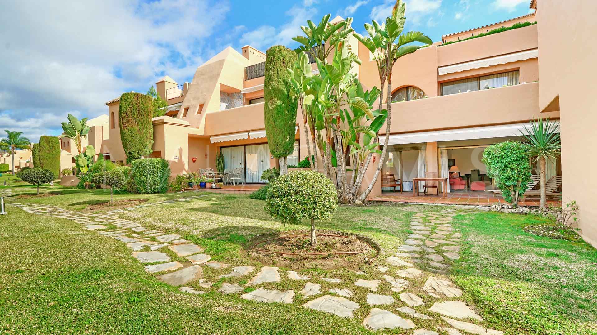 Se vende apartamento planta baja in La Cartuja del Golf