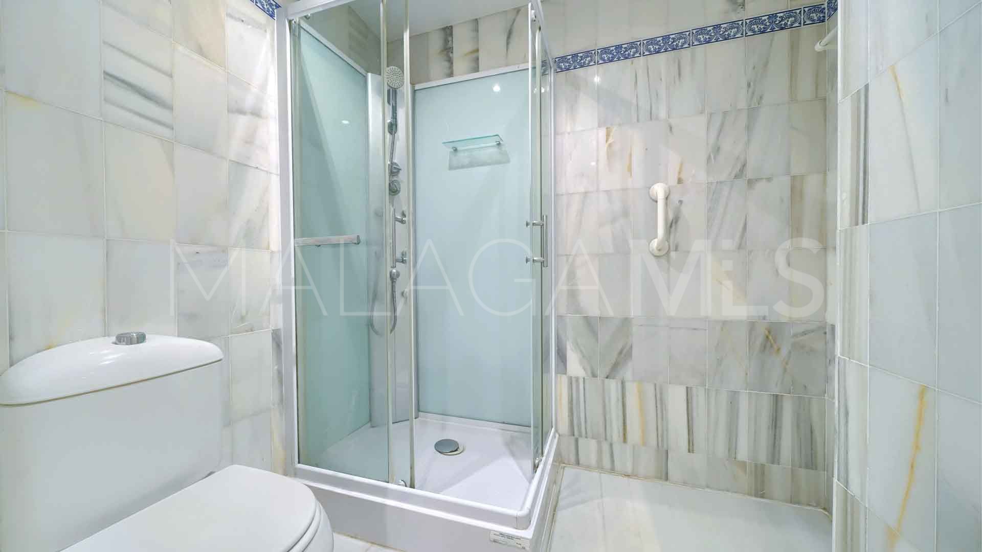 Se vende apartamento planta baja in La Cartuja del Golf