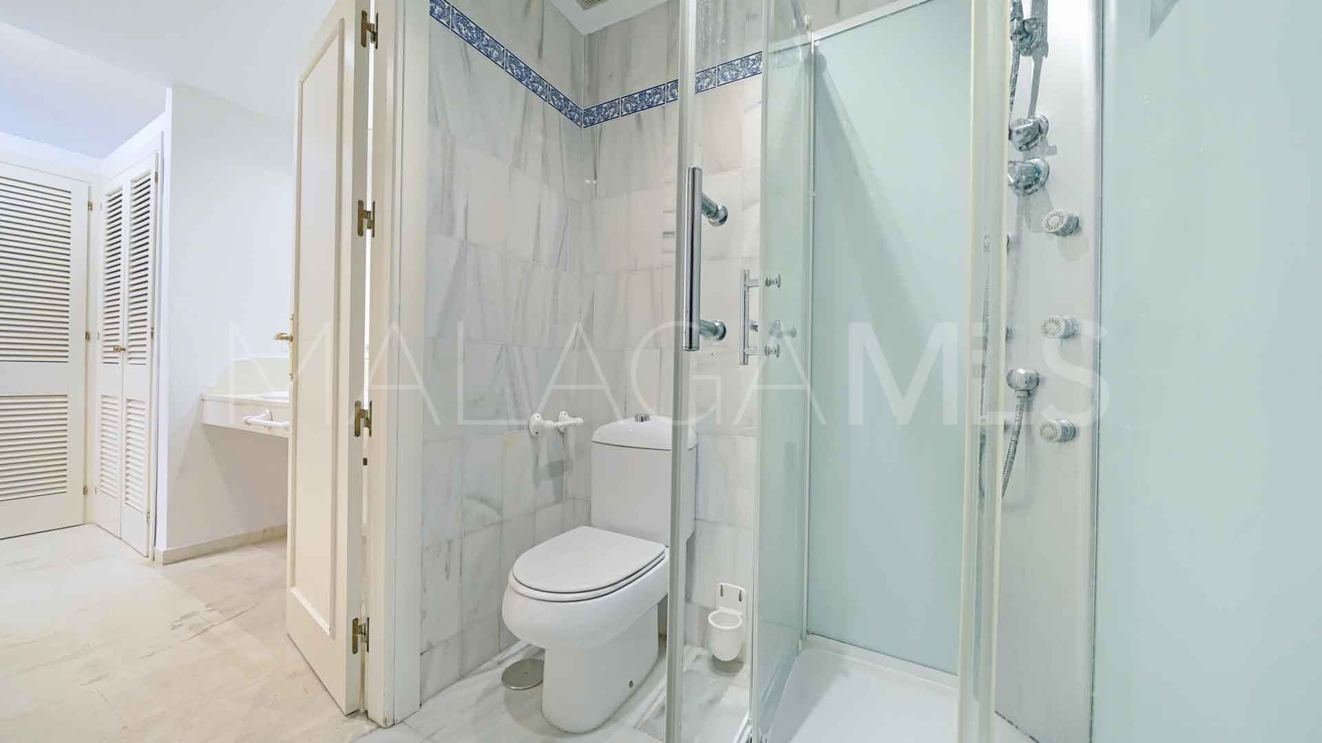 Se vende apartamento planta baja in La Cartuja del Golf