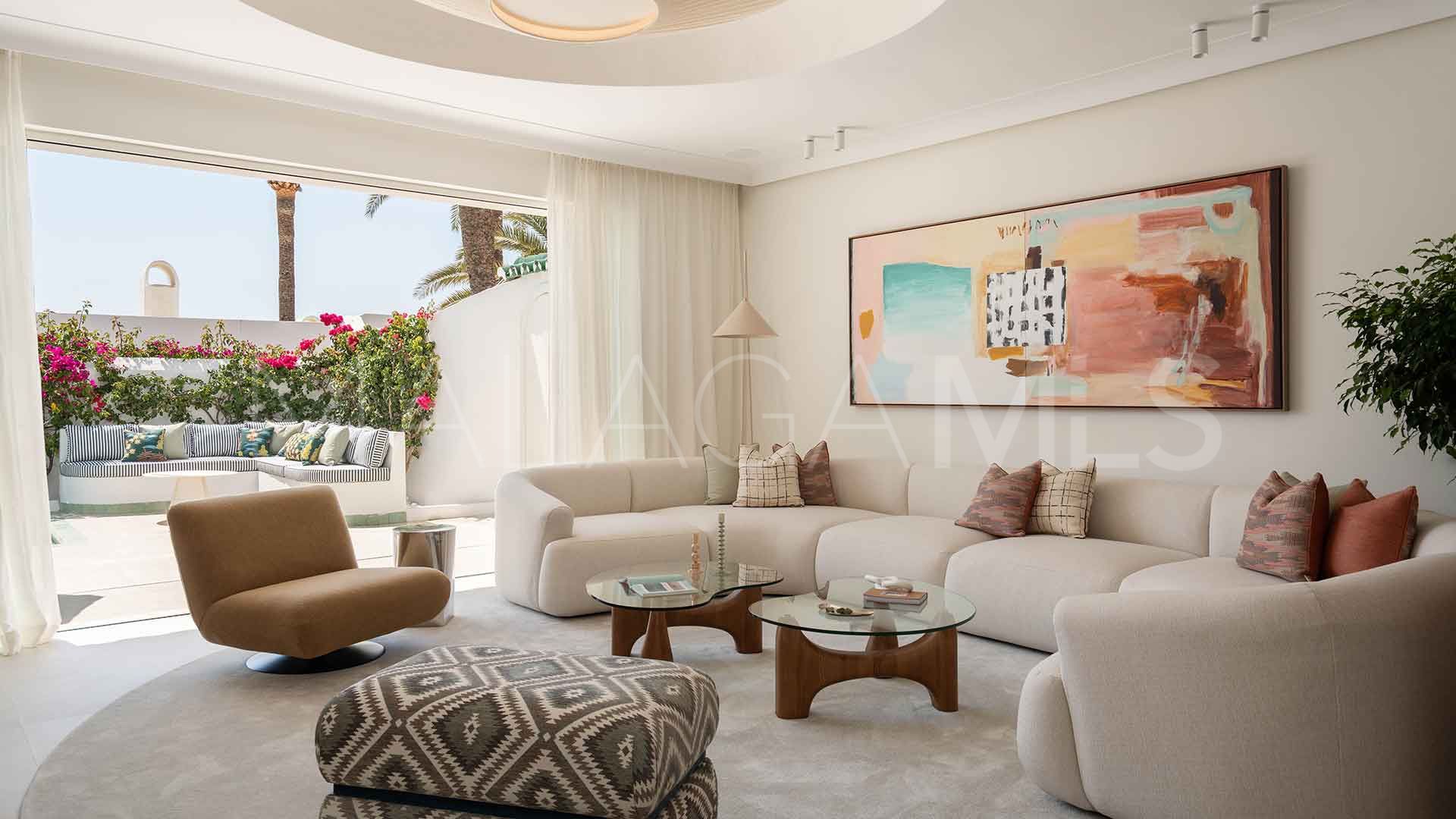 Reihenhaus for sale in El Oasis Club