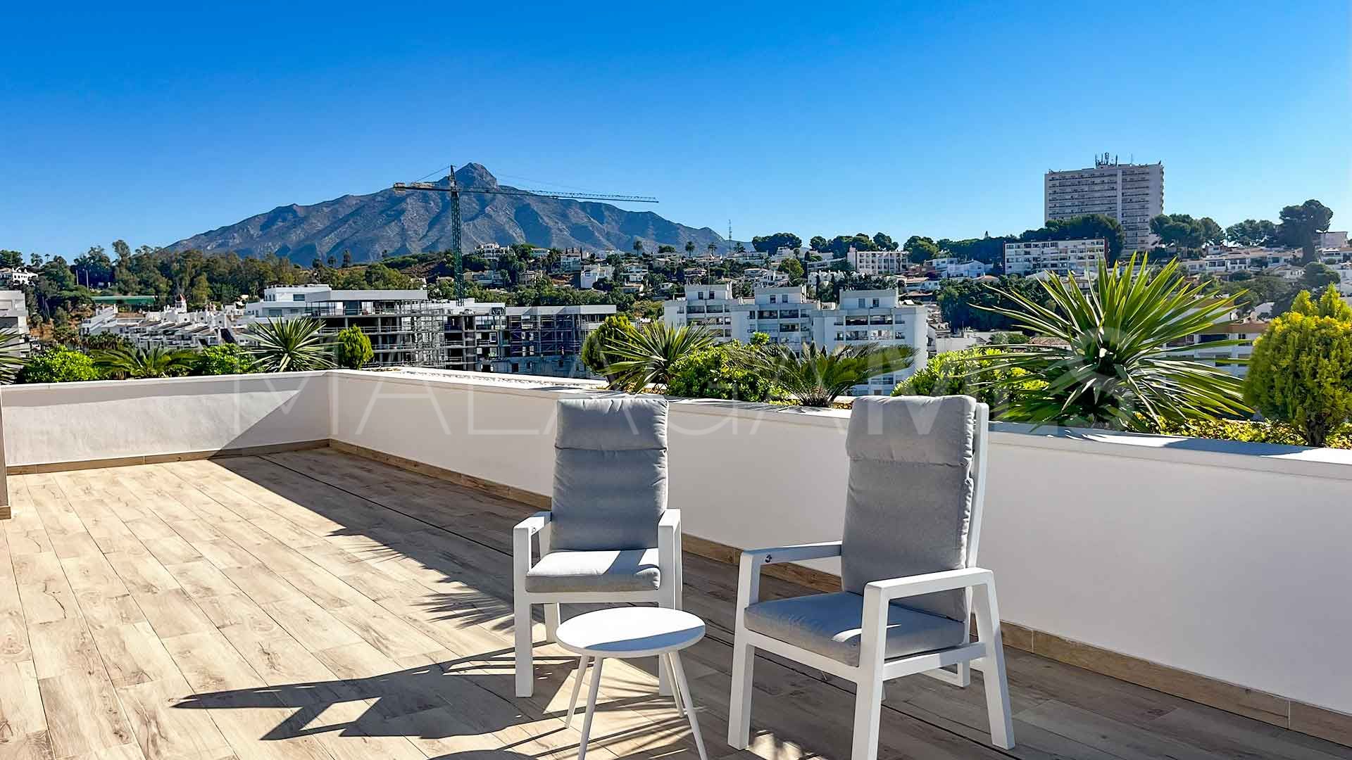 Apartamento with 4 bedrooms for sale in La Campana