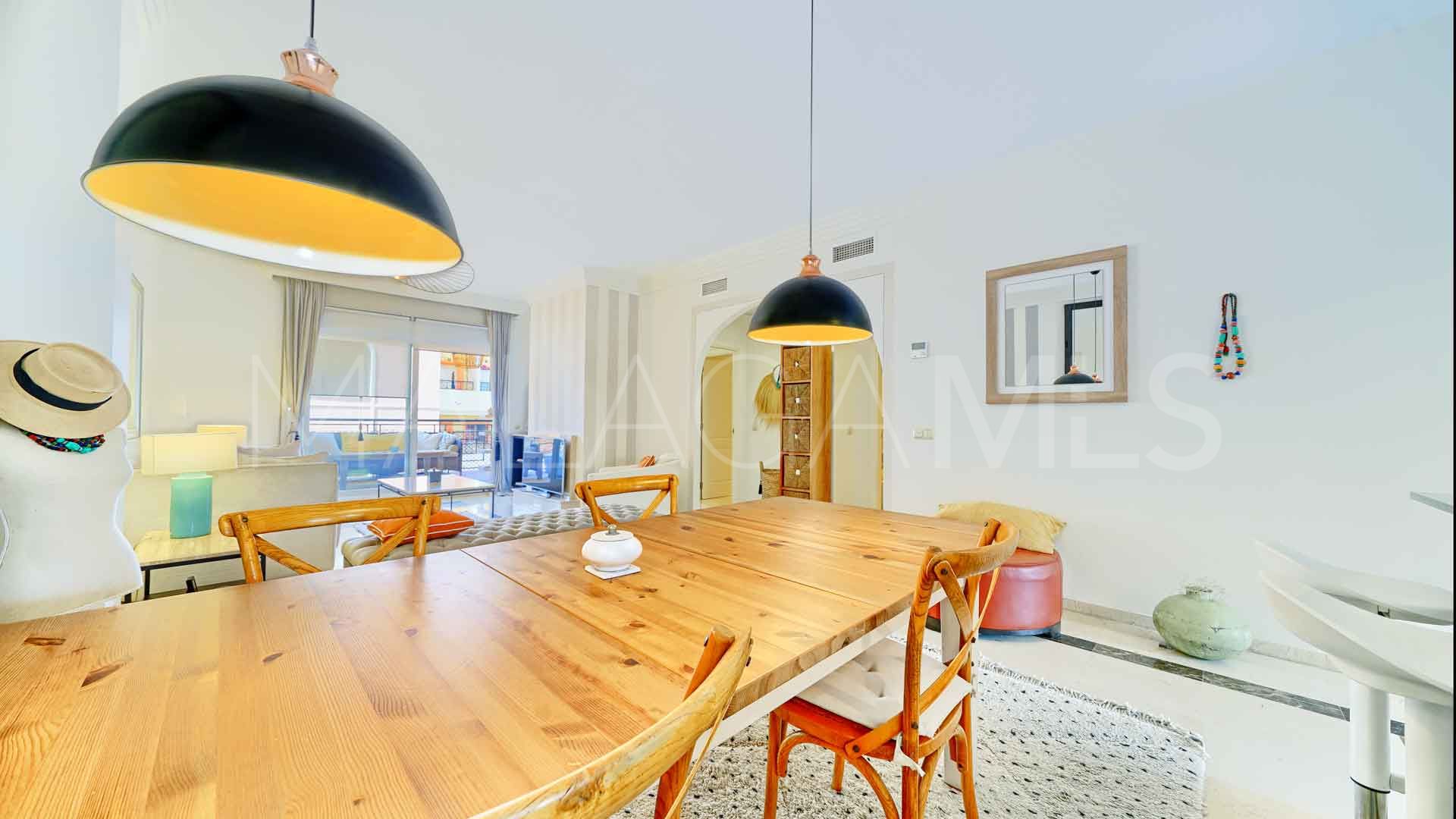 2 bedrooms apartment for sale in River Garden
