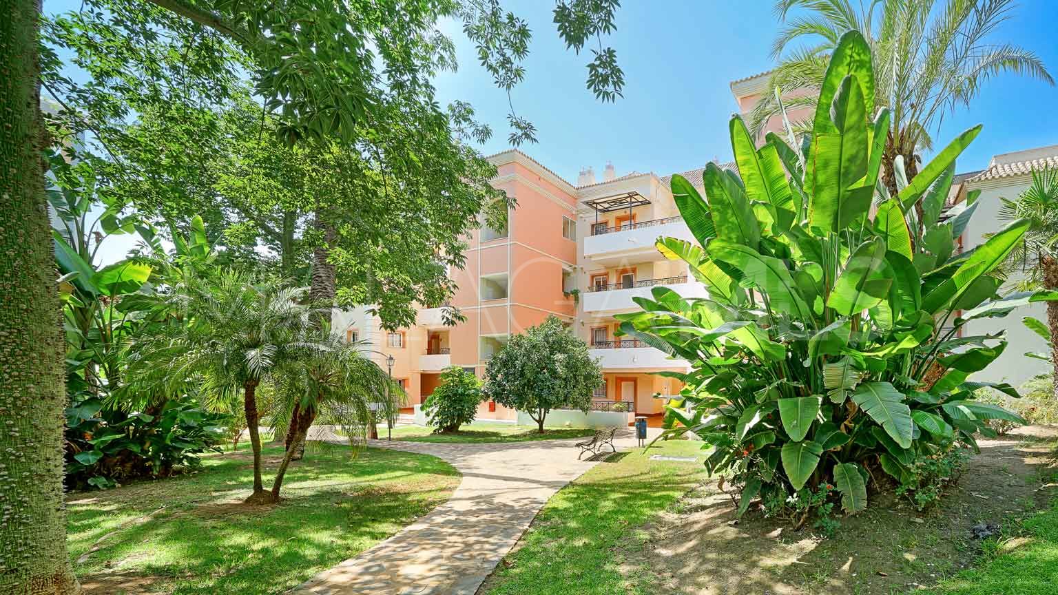 2 bedrooms apartment for sale in River Garden