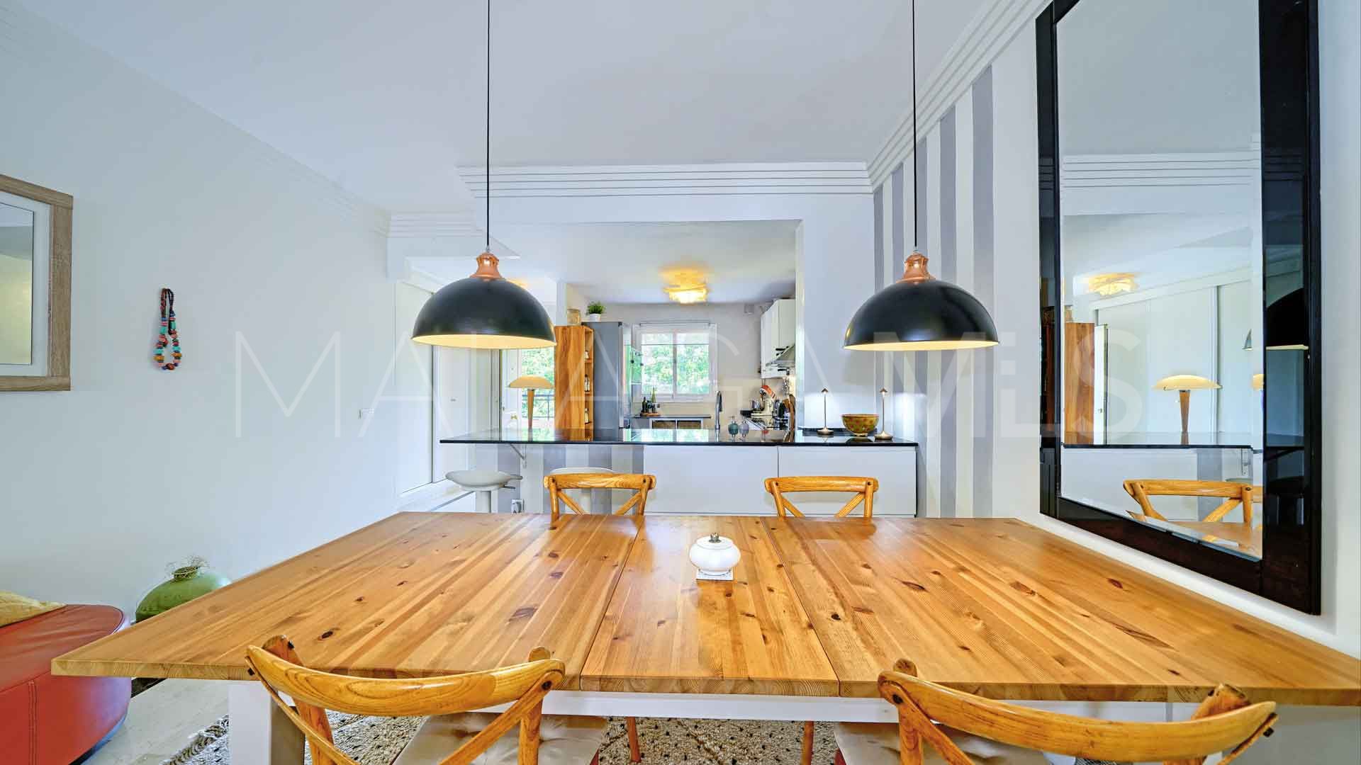 2 bedrooms apartment for sale in River Garden