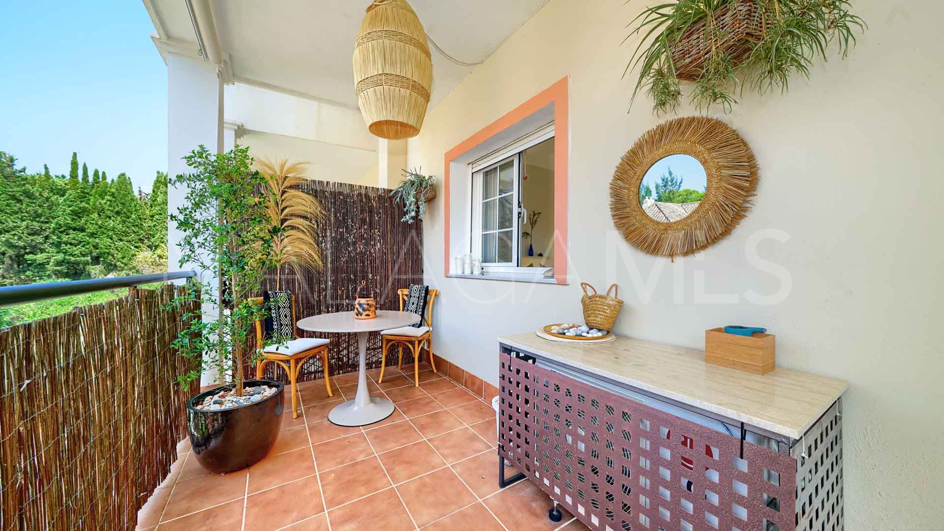 2 bedrooms apartment for sale in River Garden