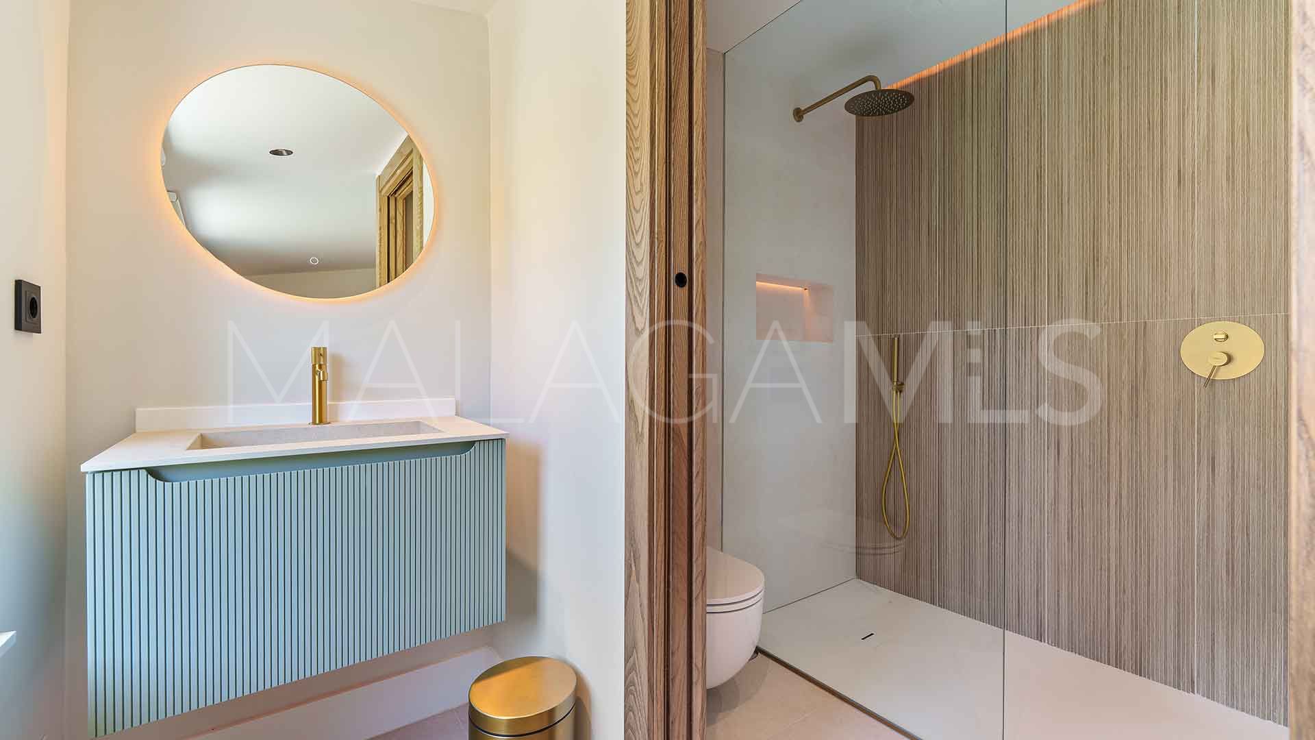 Villa for sale in Marbella - Puerto Banus