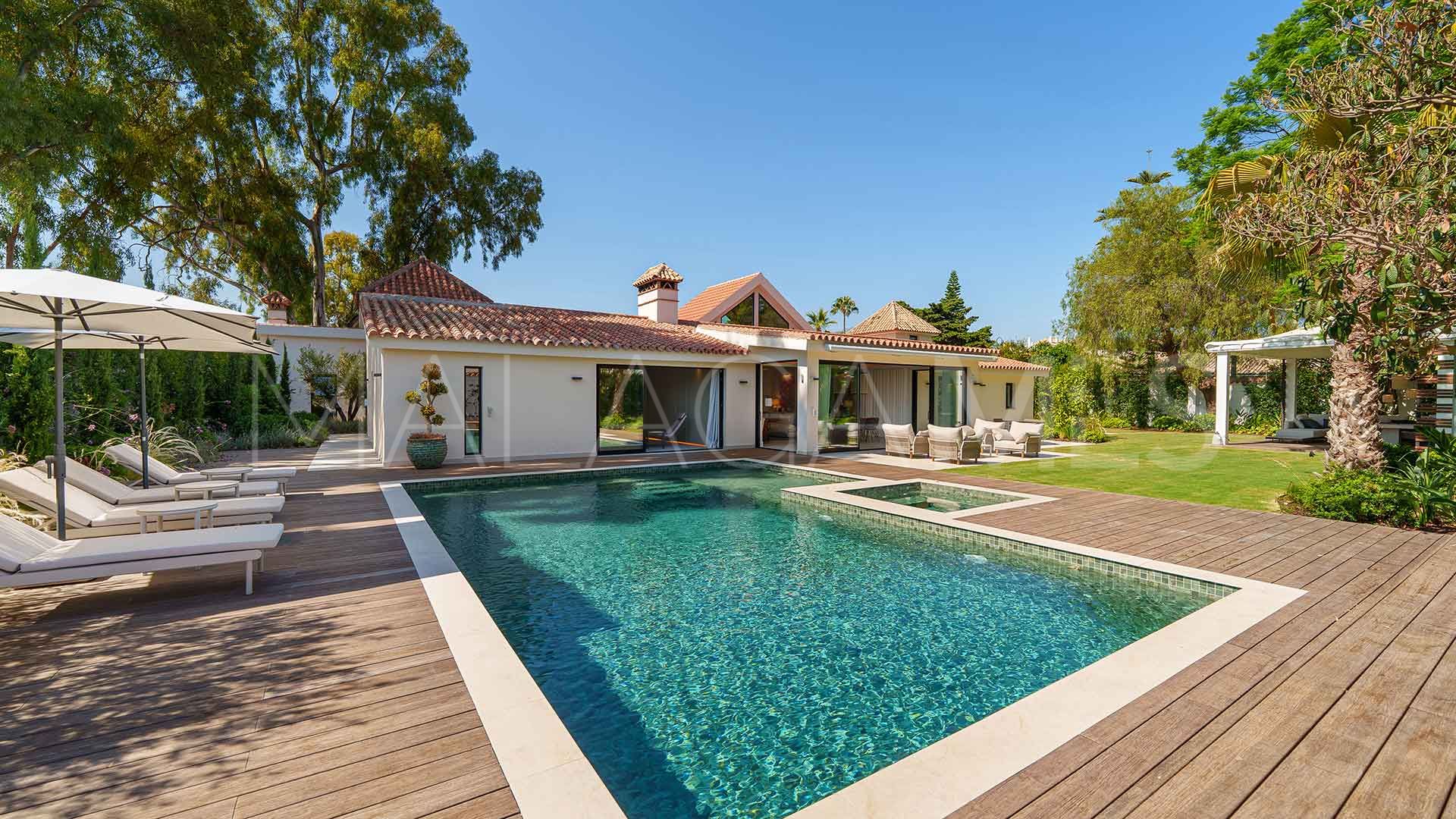 Villa for sale in Marbella - Puerto Banus
