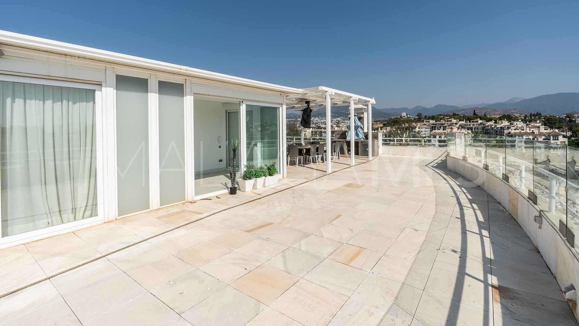 Takvåning for sale in El Embrujo Banús