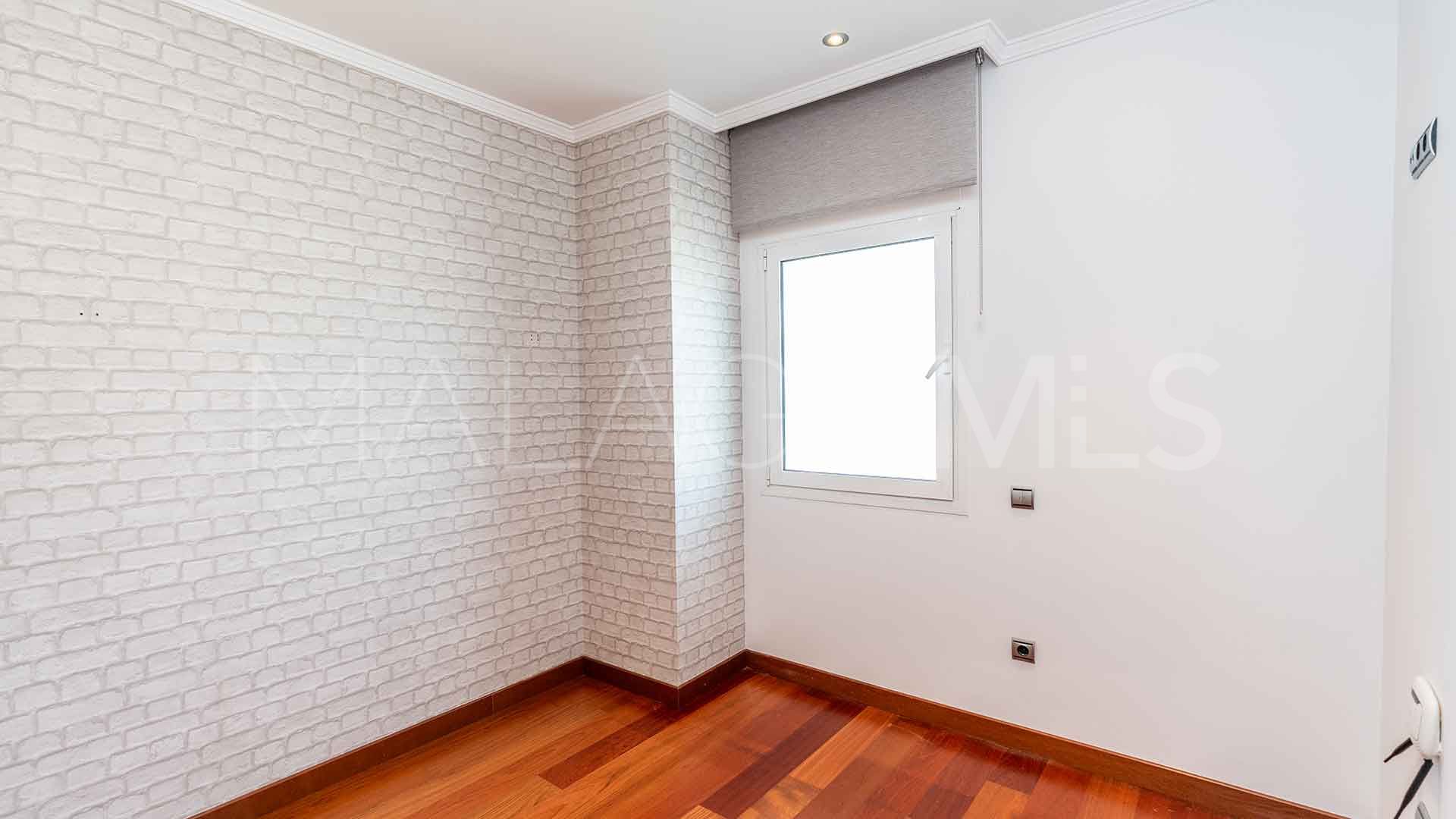 Takvåning for sale in El Embrujo Banús