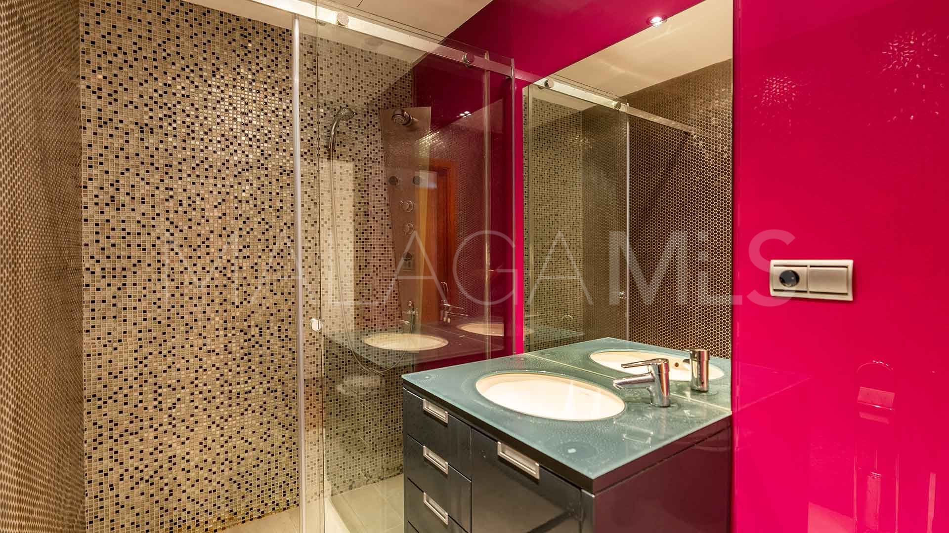 Takvåning for sale in El Embrujo Banús