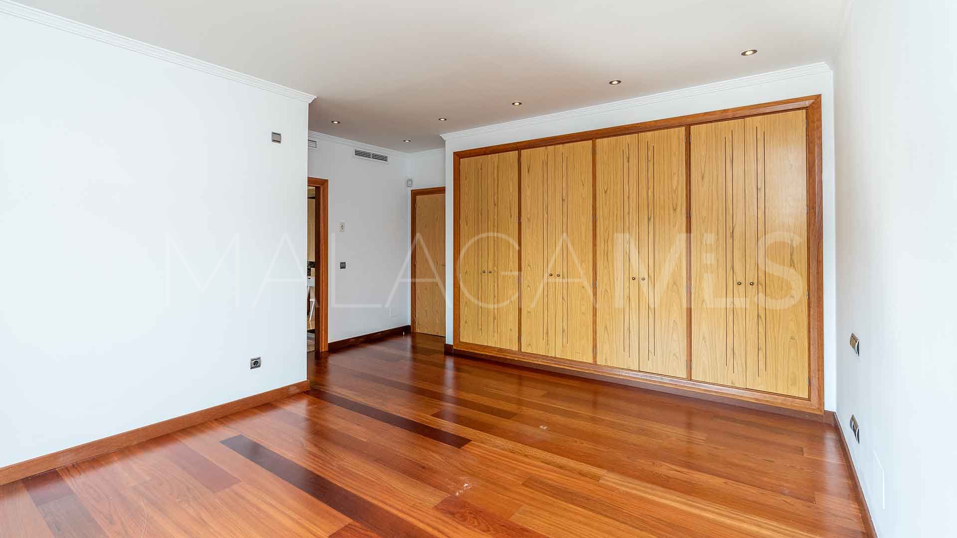 Takvåning for sale in El Embrujo Banús