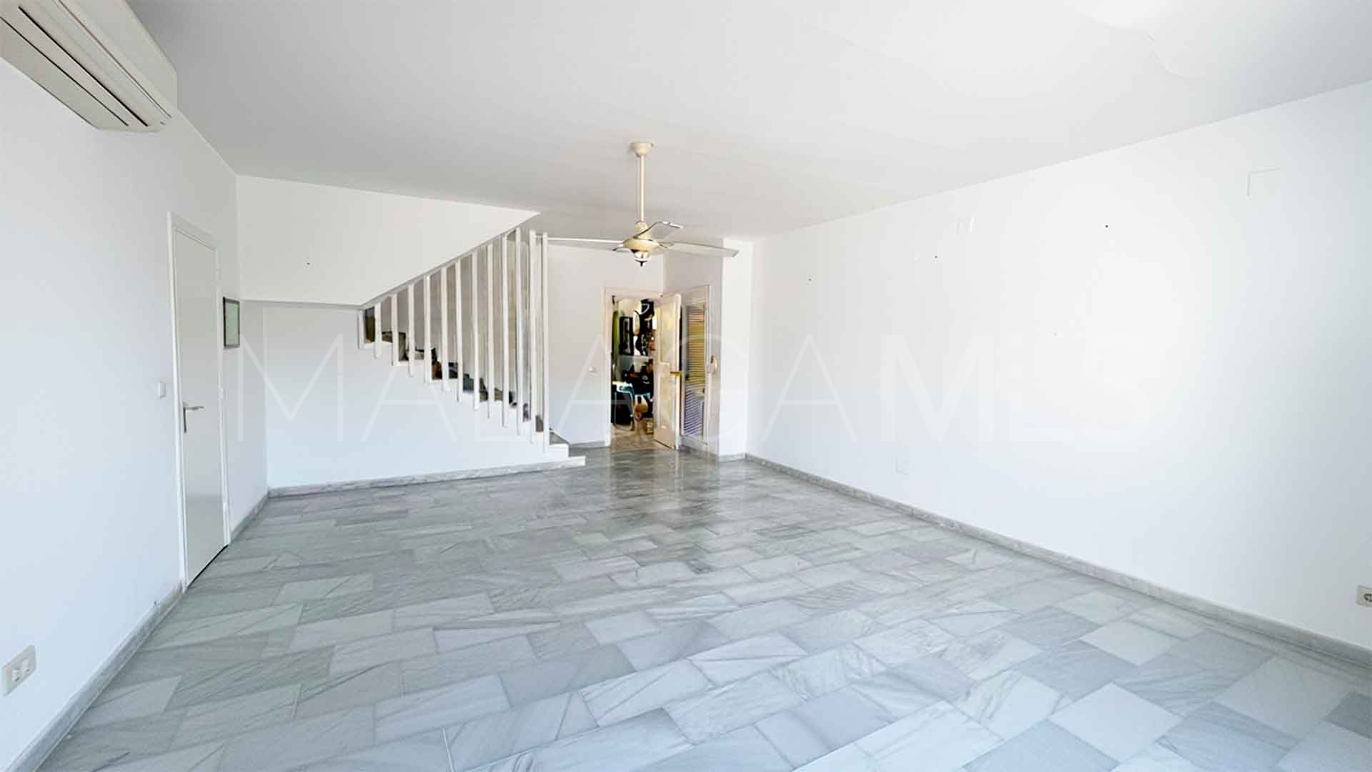 Reihenhaus for sale in Marberia