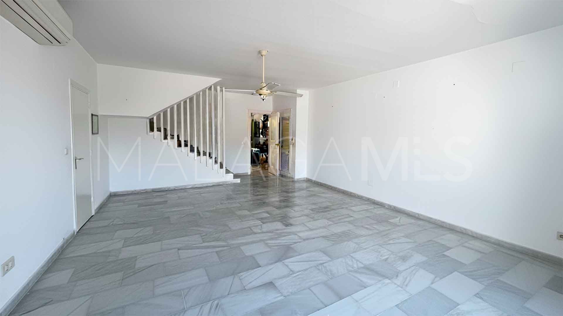 Reihenhaus for sale in Marberia