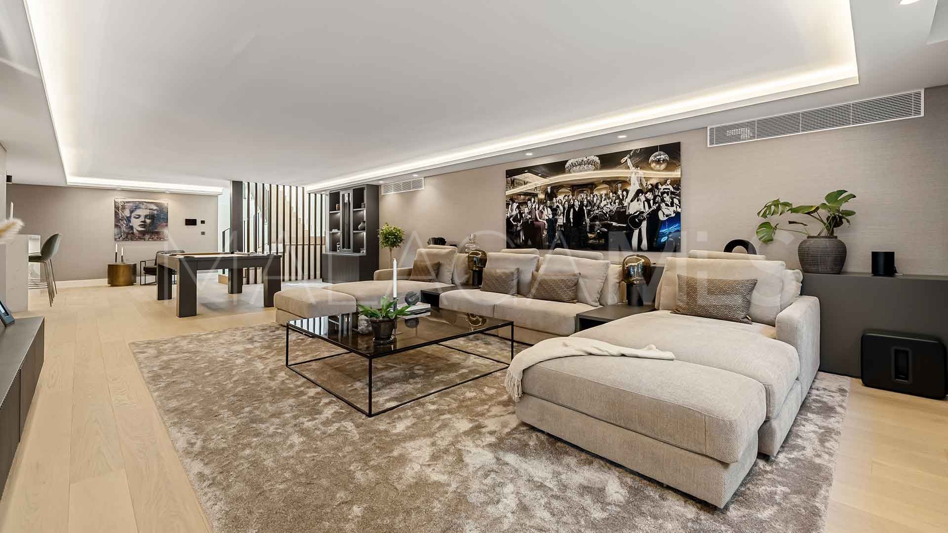 Villa for sale in Rocio de Nagüeles