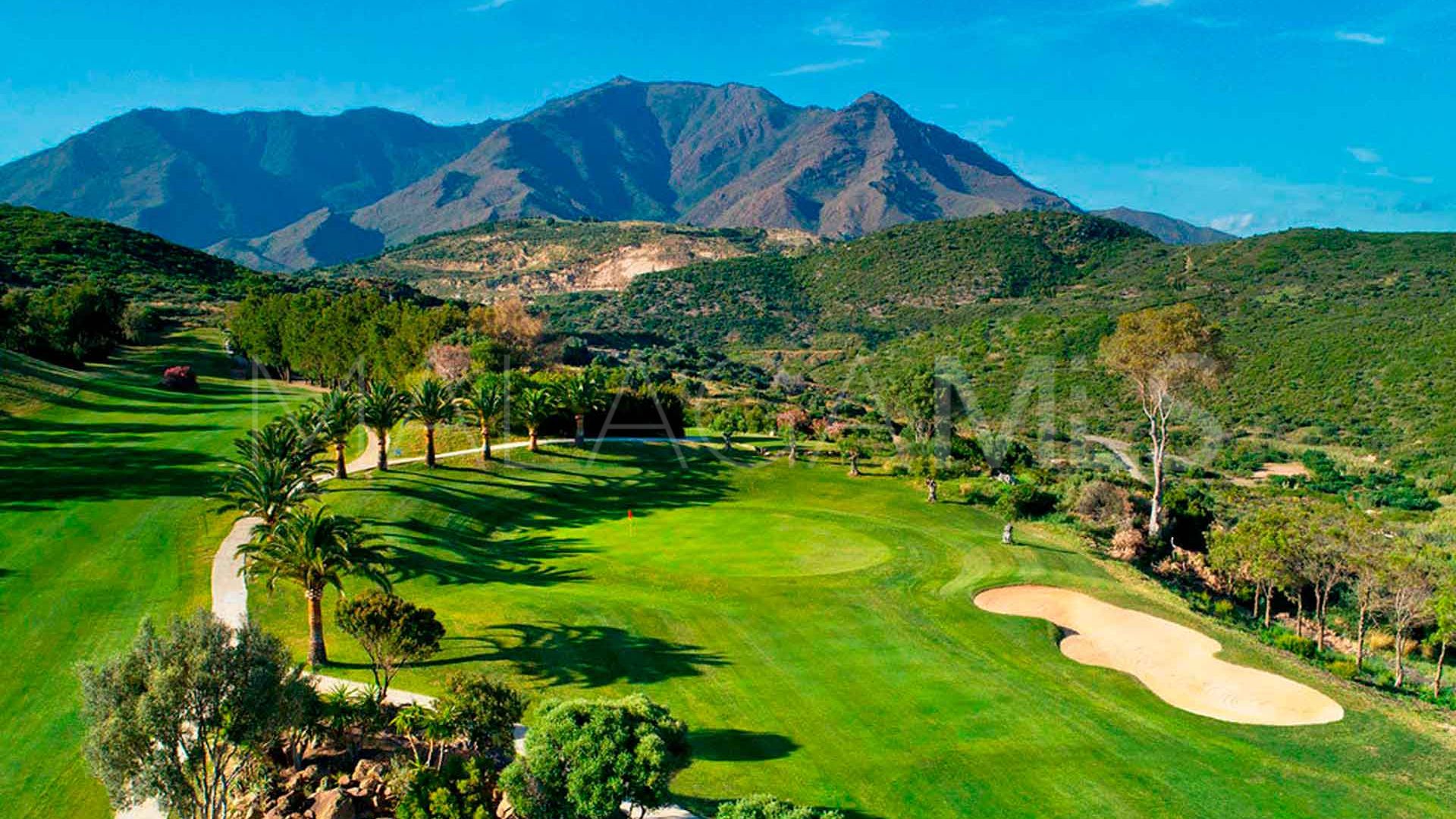 Villa for sale in El Paraiso Playa