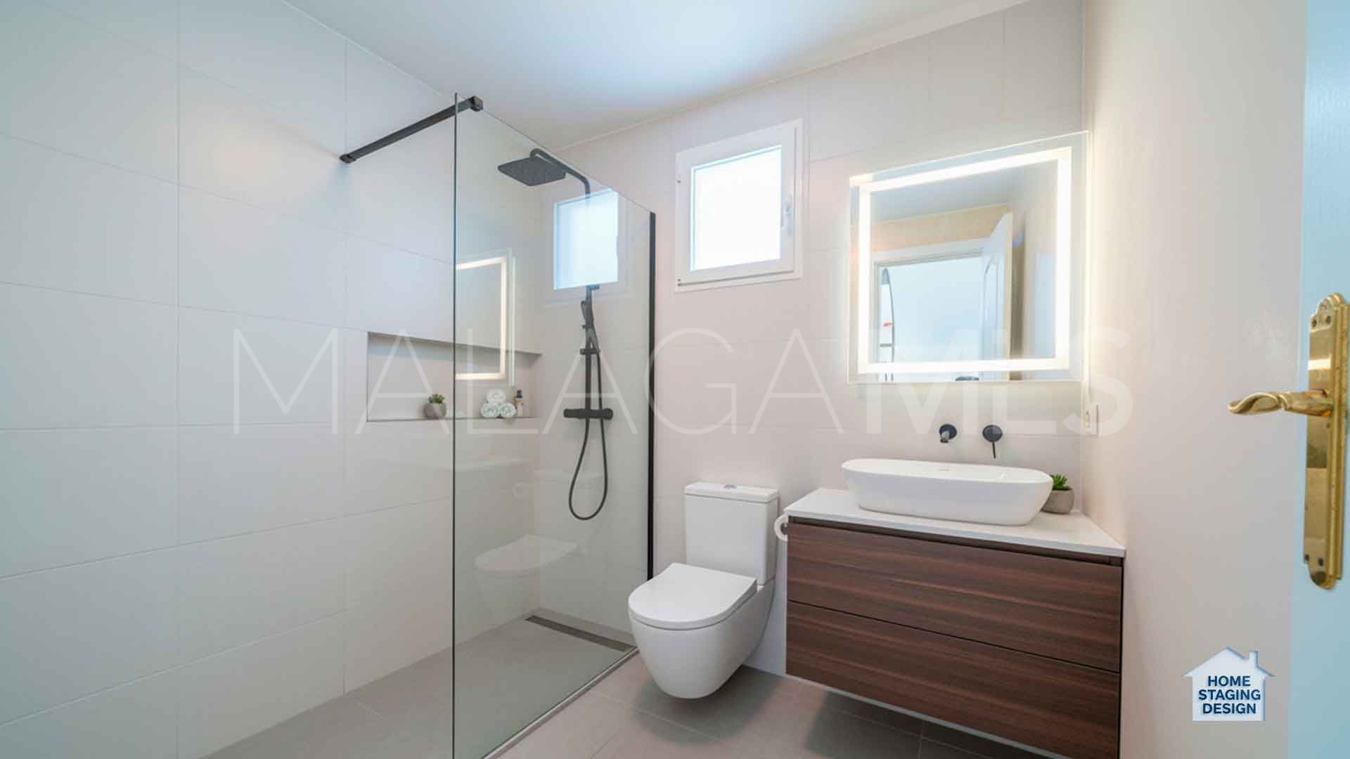 Nagüeles, adosado for sale with 4 bedrooms