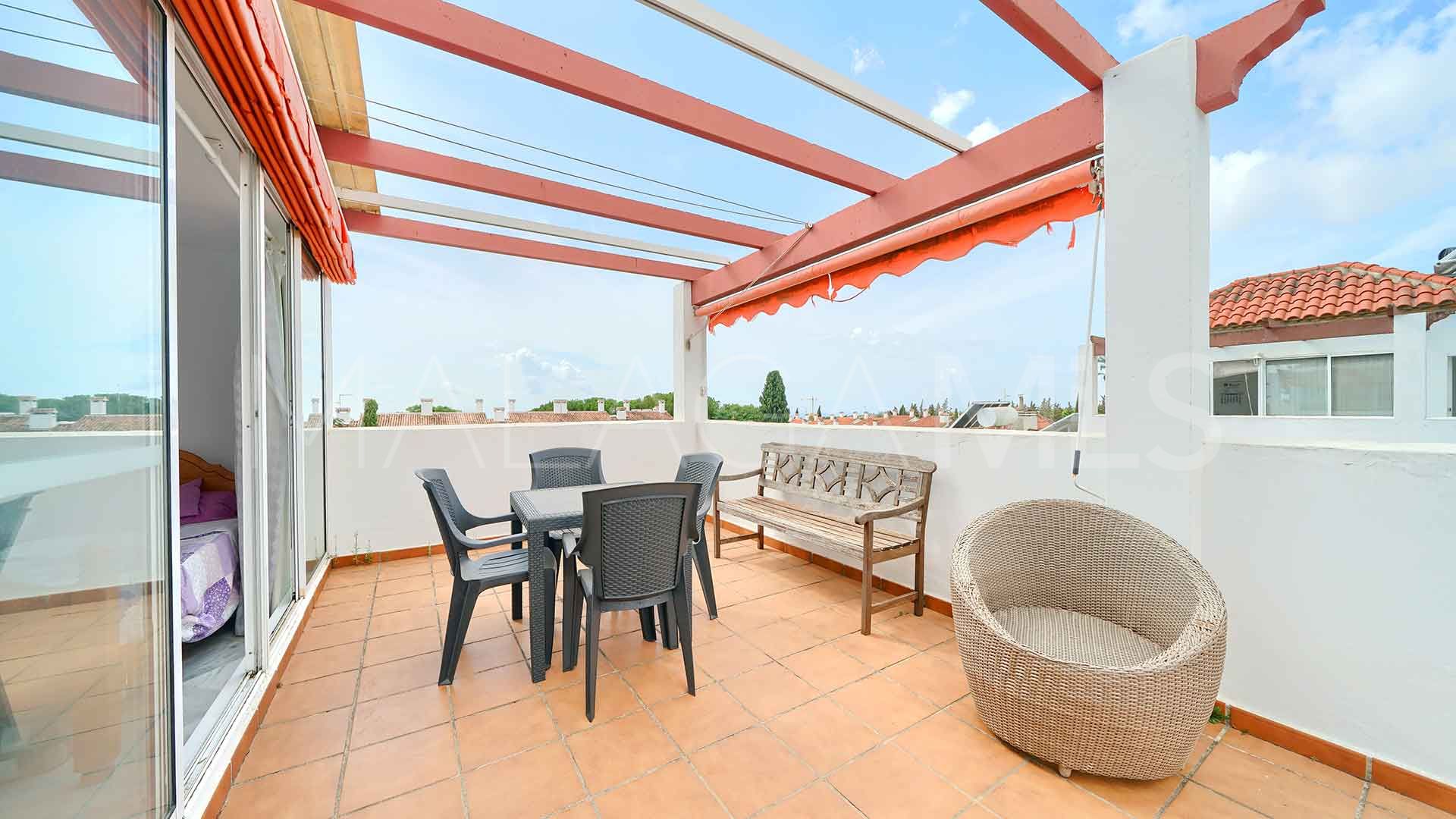 Nagüeles, adosado for sale with 4 bedrooms