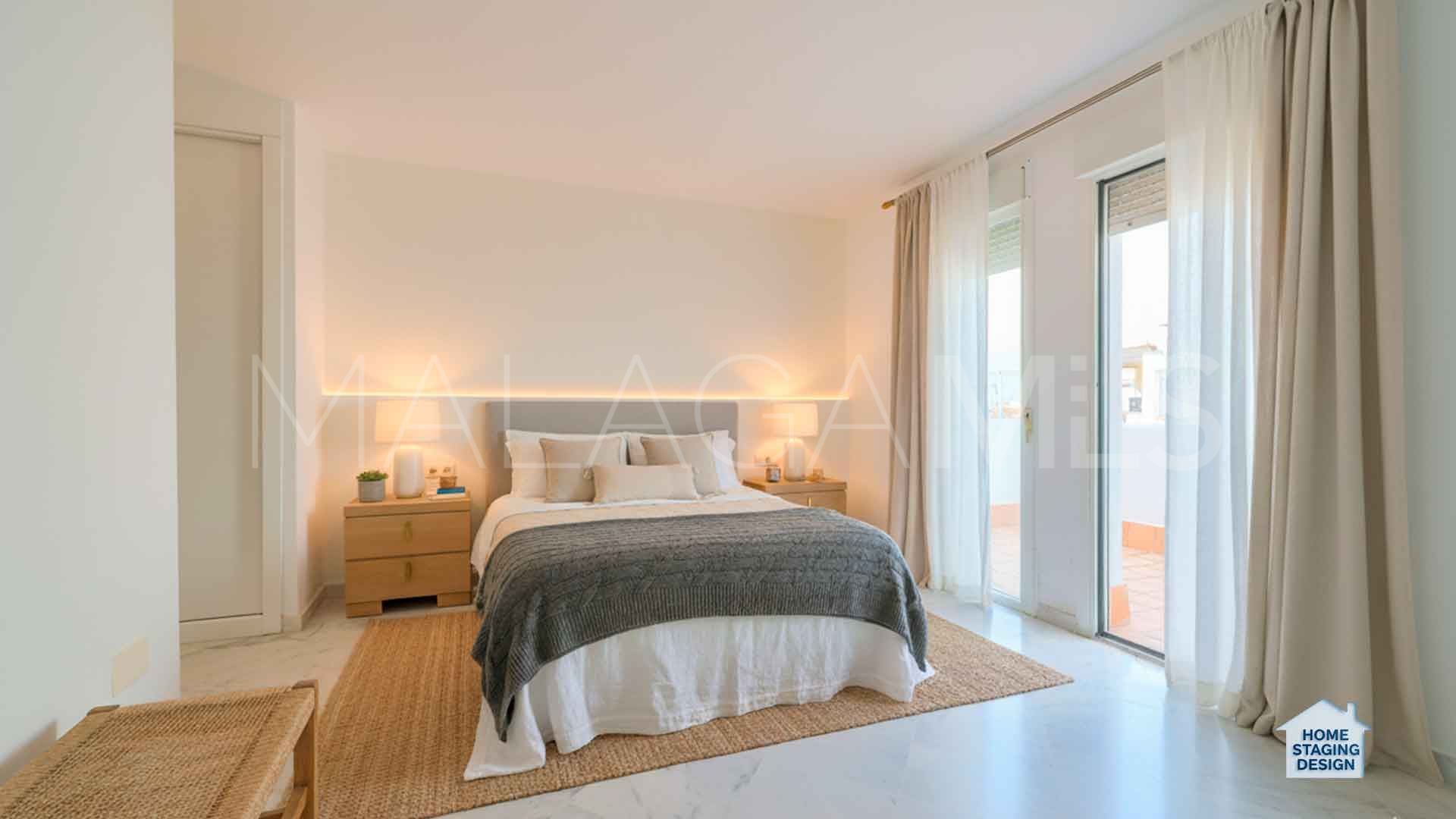 Nagüeles, adosado for sale with 4 bedrooms