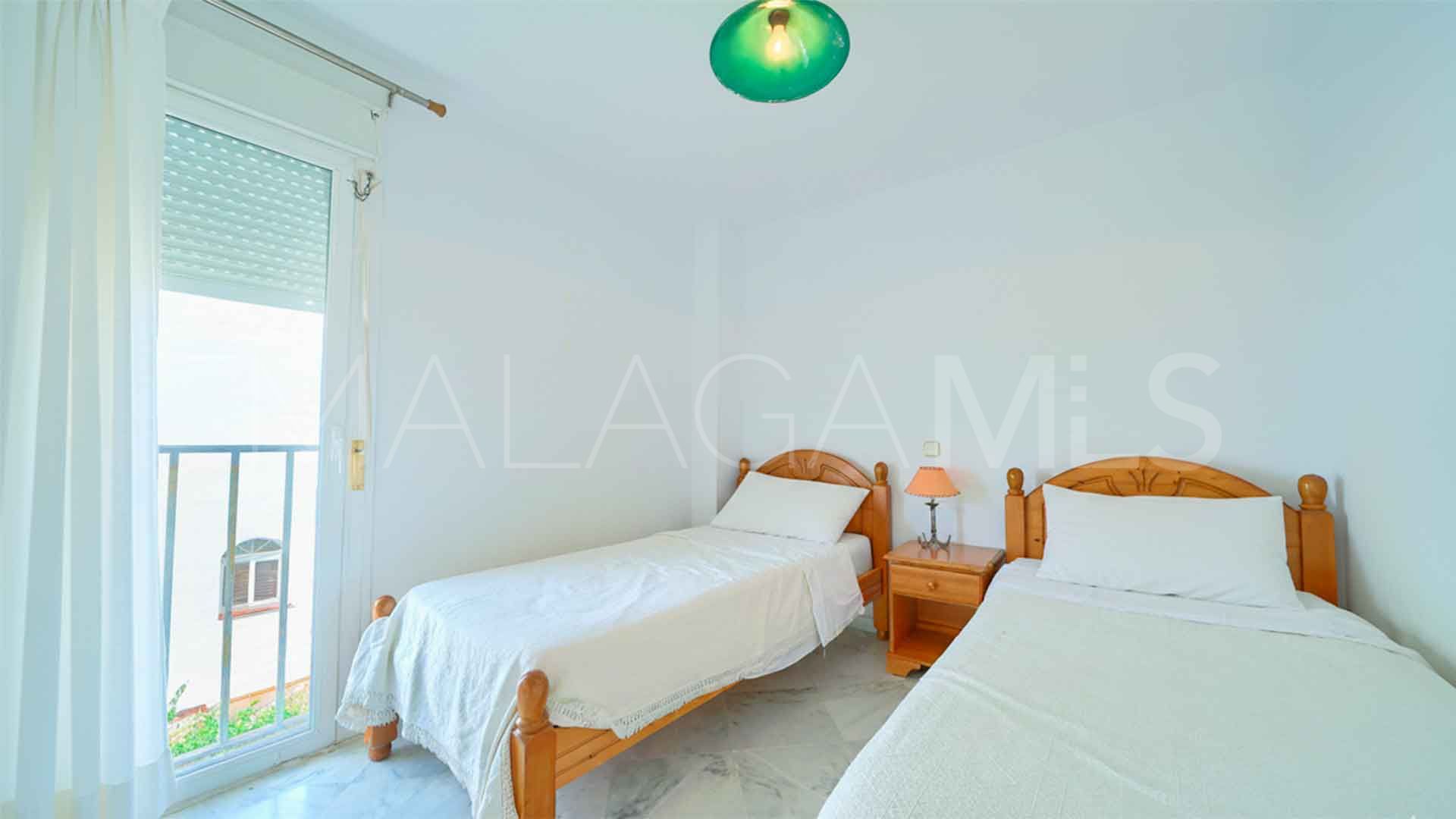 Nagüeles, adosado for sale with 4 bedrooms