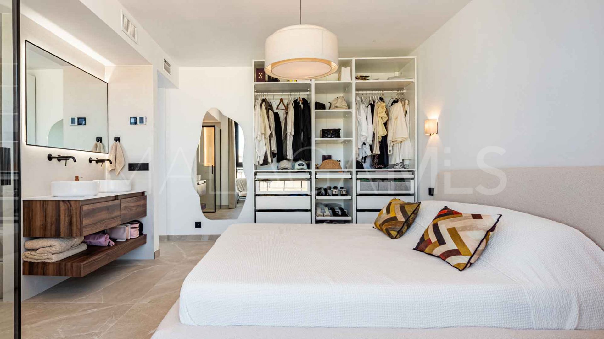 For sale penthouse in Marbella City