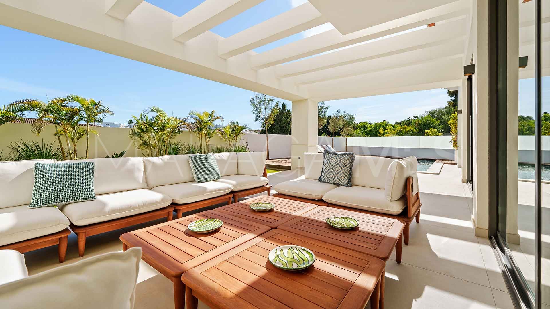 Villa for sale in Linda Vista Baja