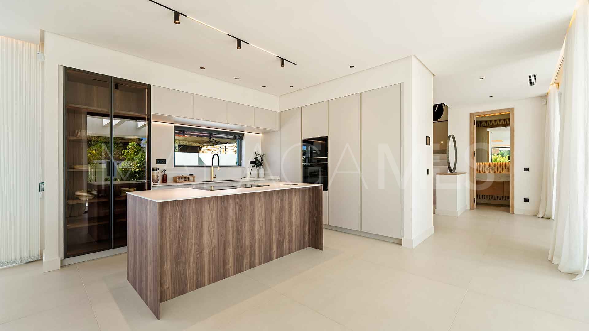 Villa for sale in Linda Vista Baja