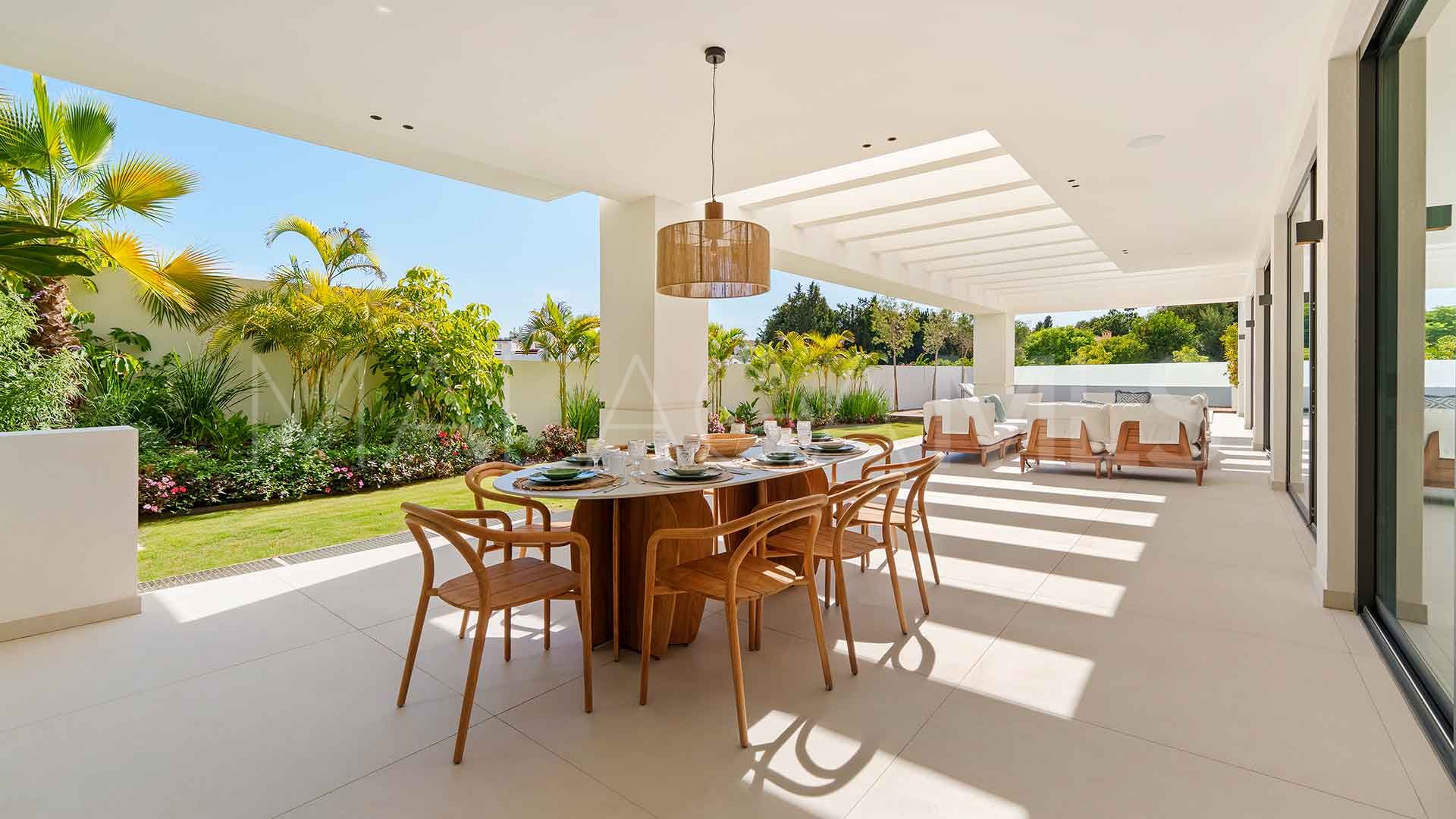 Villa for sale in Linda Vista Baja