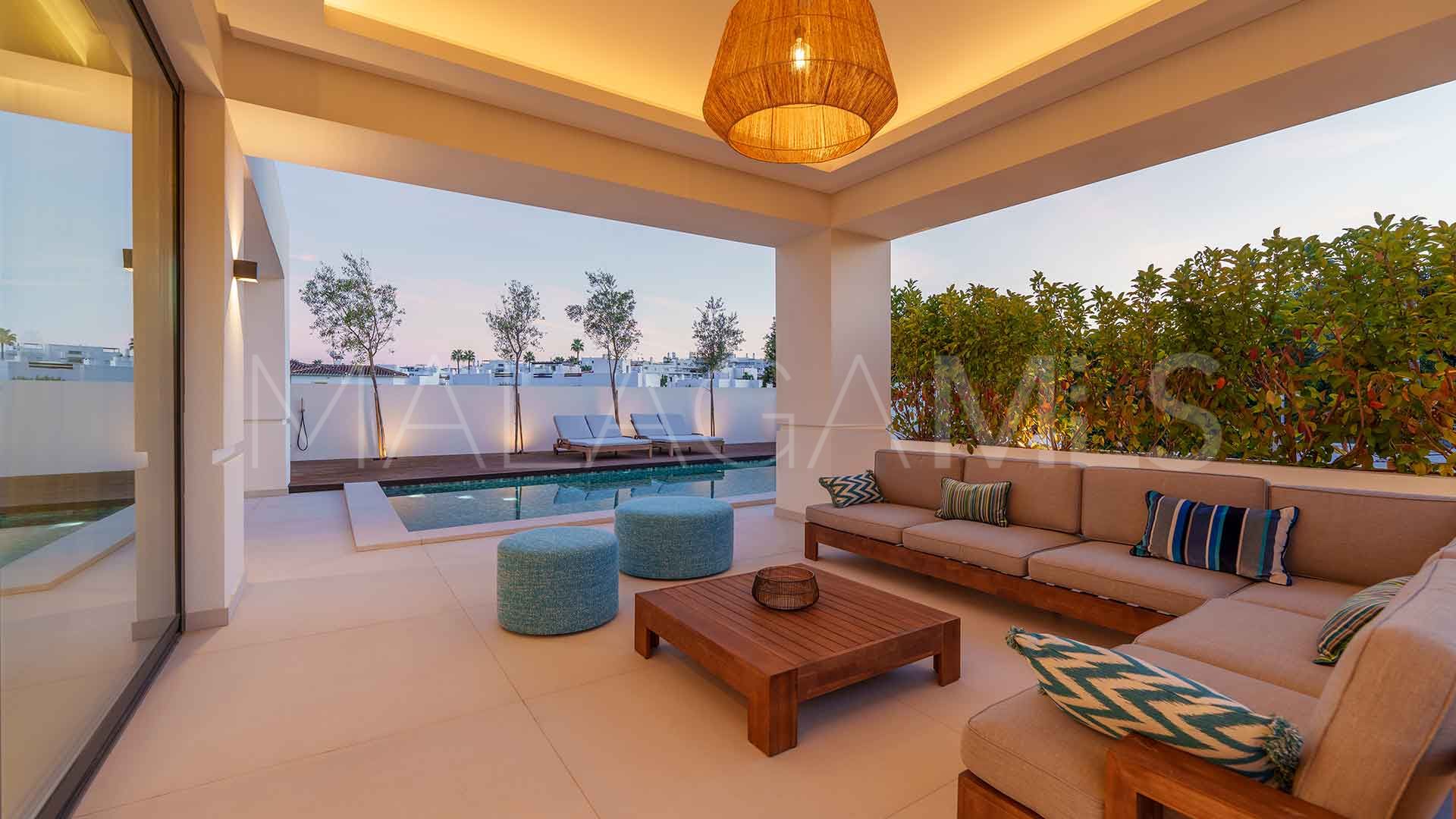 Villa for sale in Linda Vista Baja