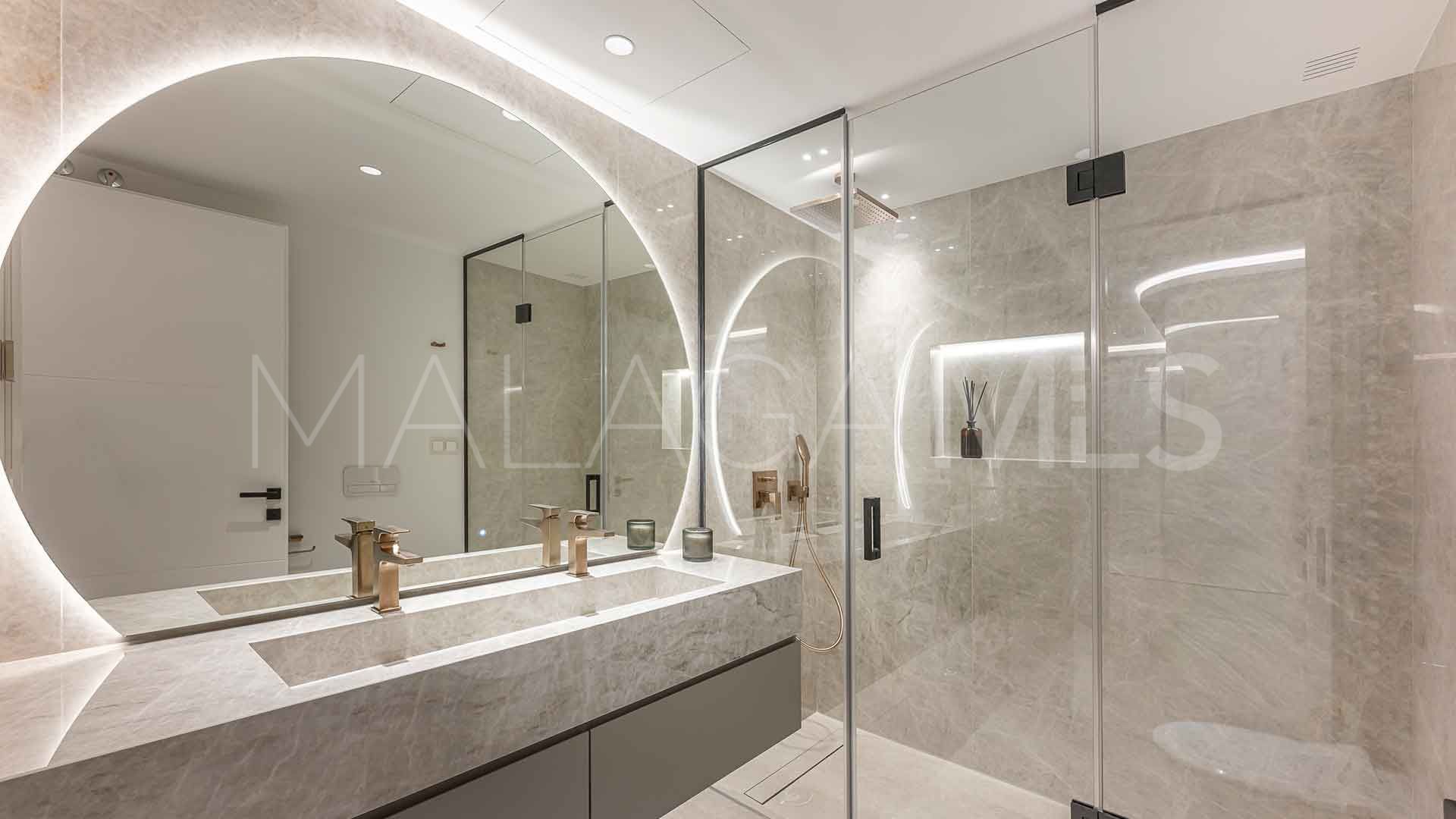 3 bedrooms apartment in Bahía del Velerín for sale