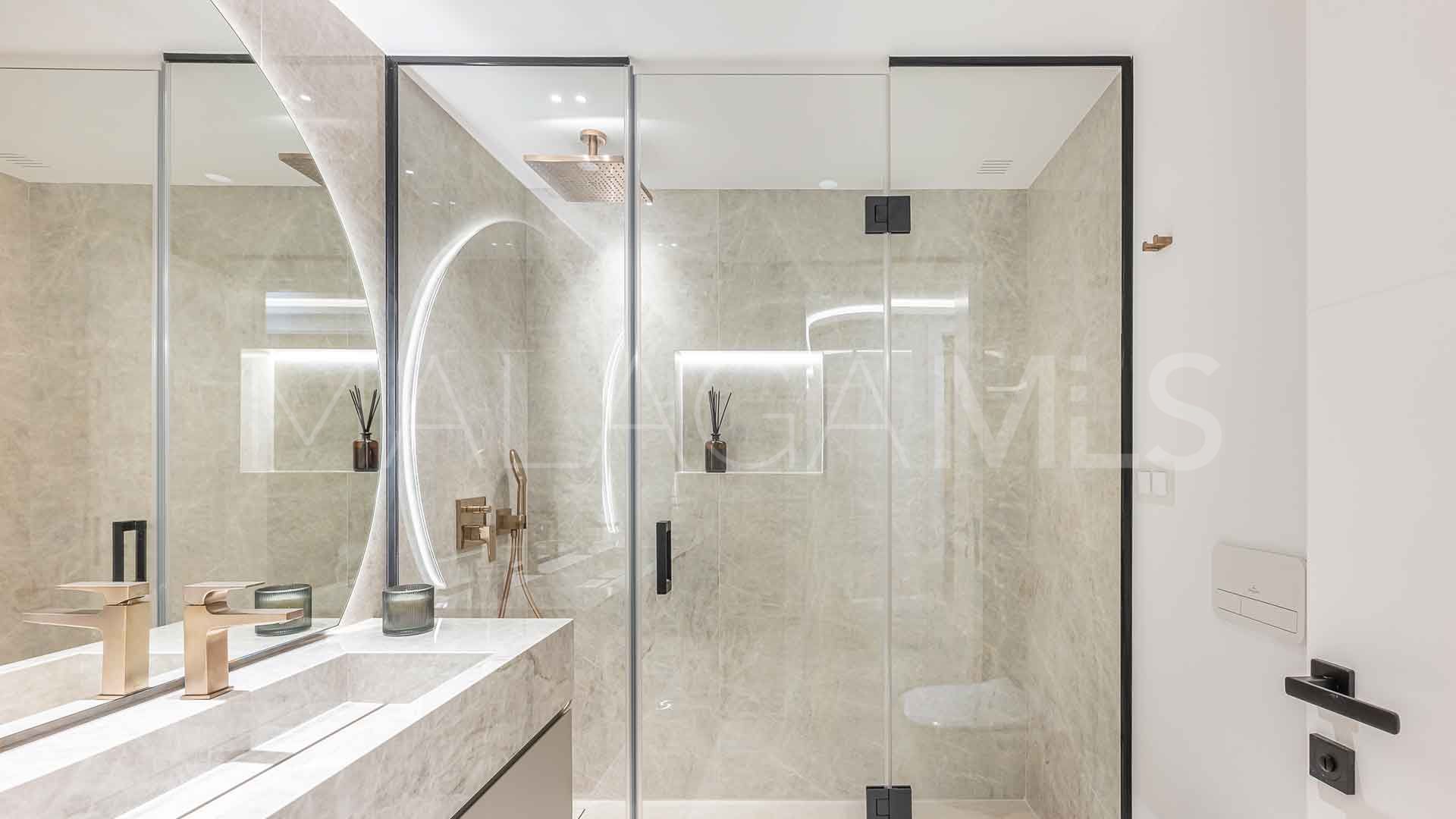 3 bedrooms apartment in Bahía del Velerín for sale