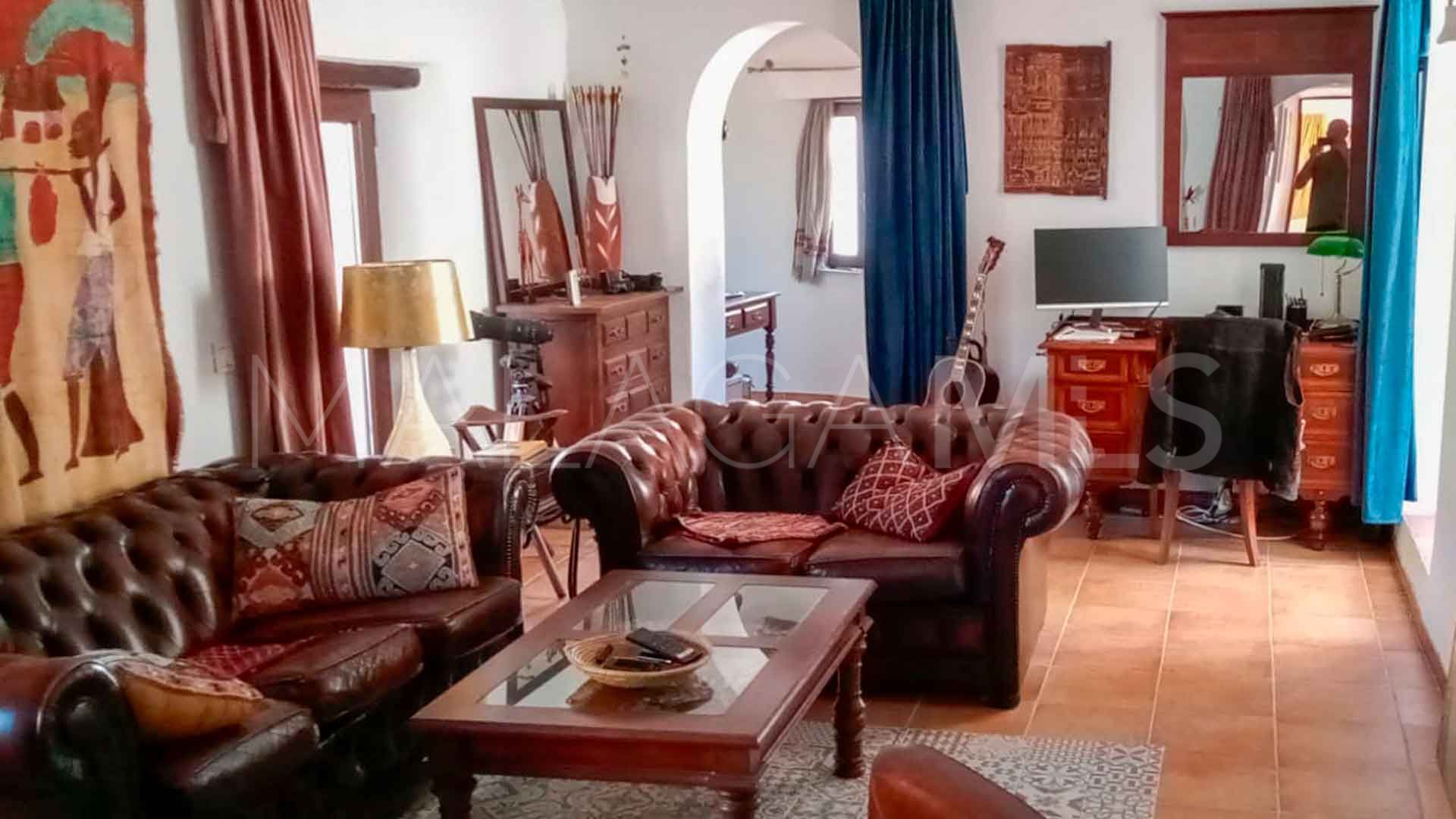 Casares, finca for sale