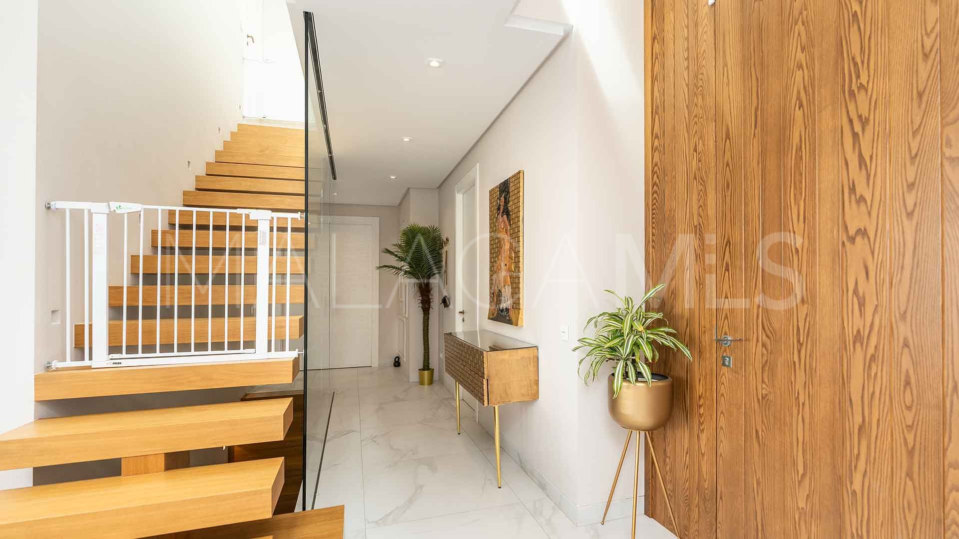 Villa for sale in El Chaparral