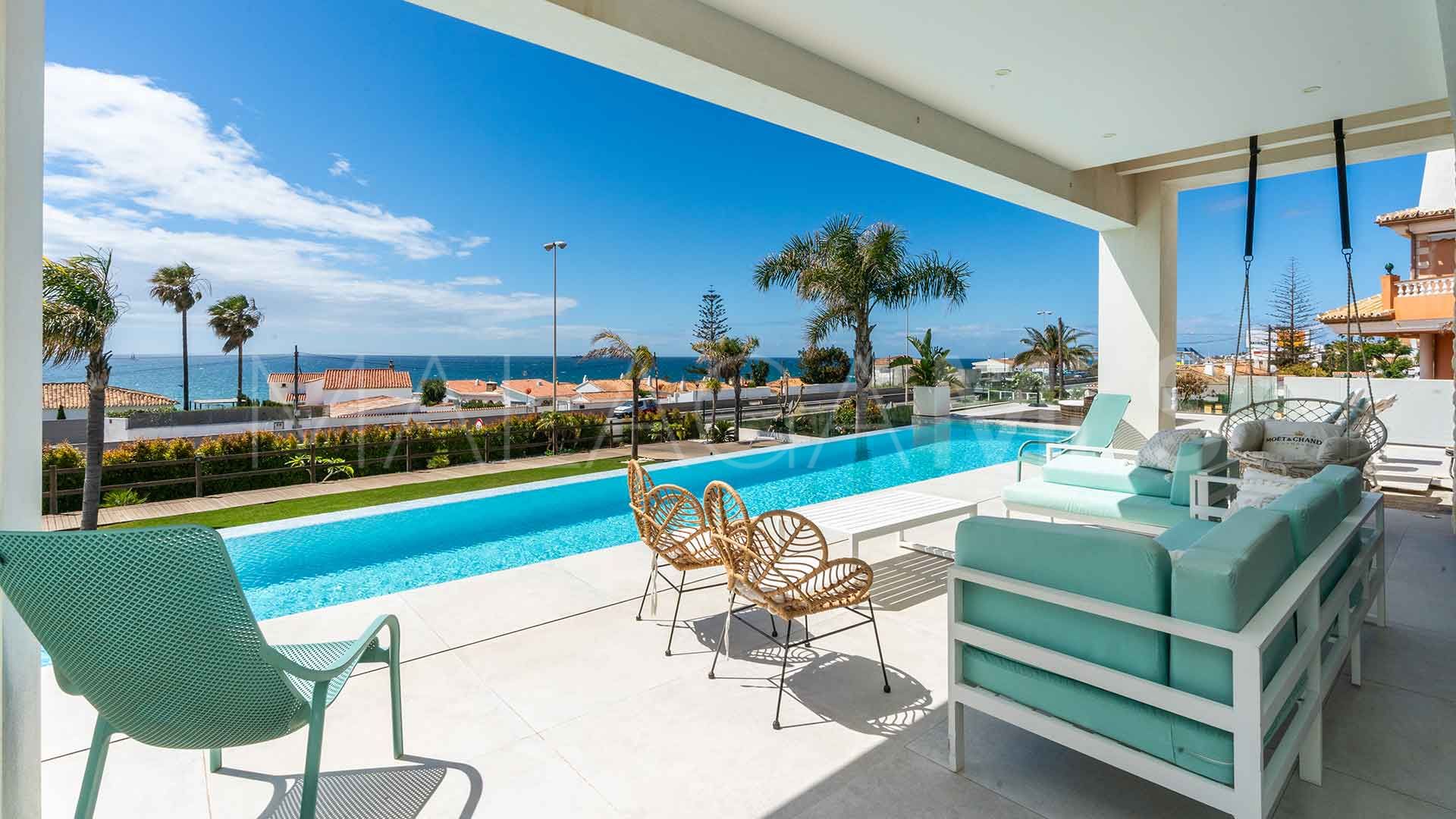 Villa for sale in El Chaparral