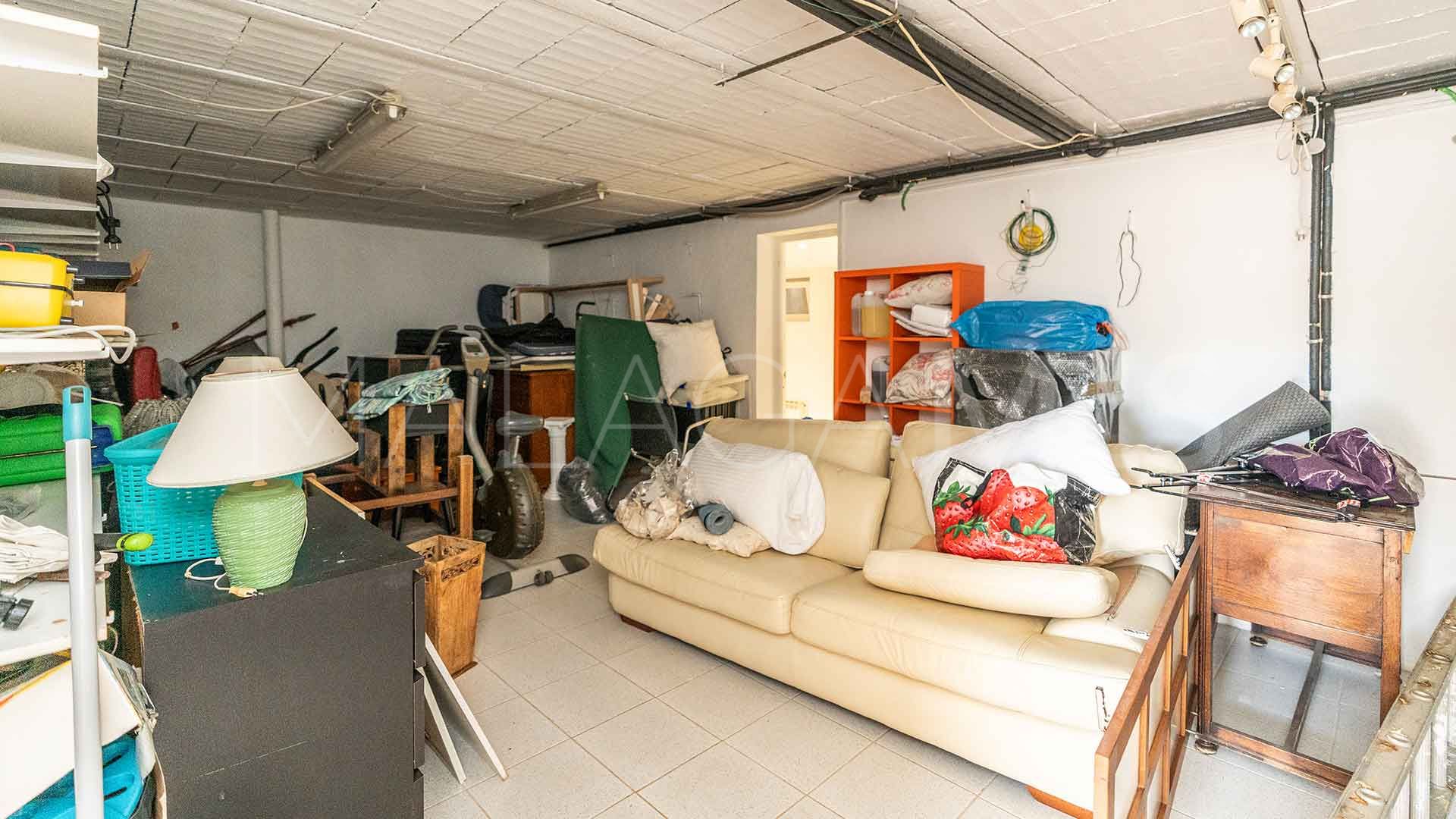 Villa for sale in Marbella Hill Club