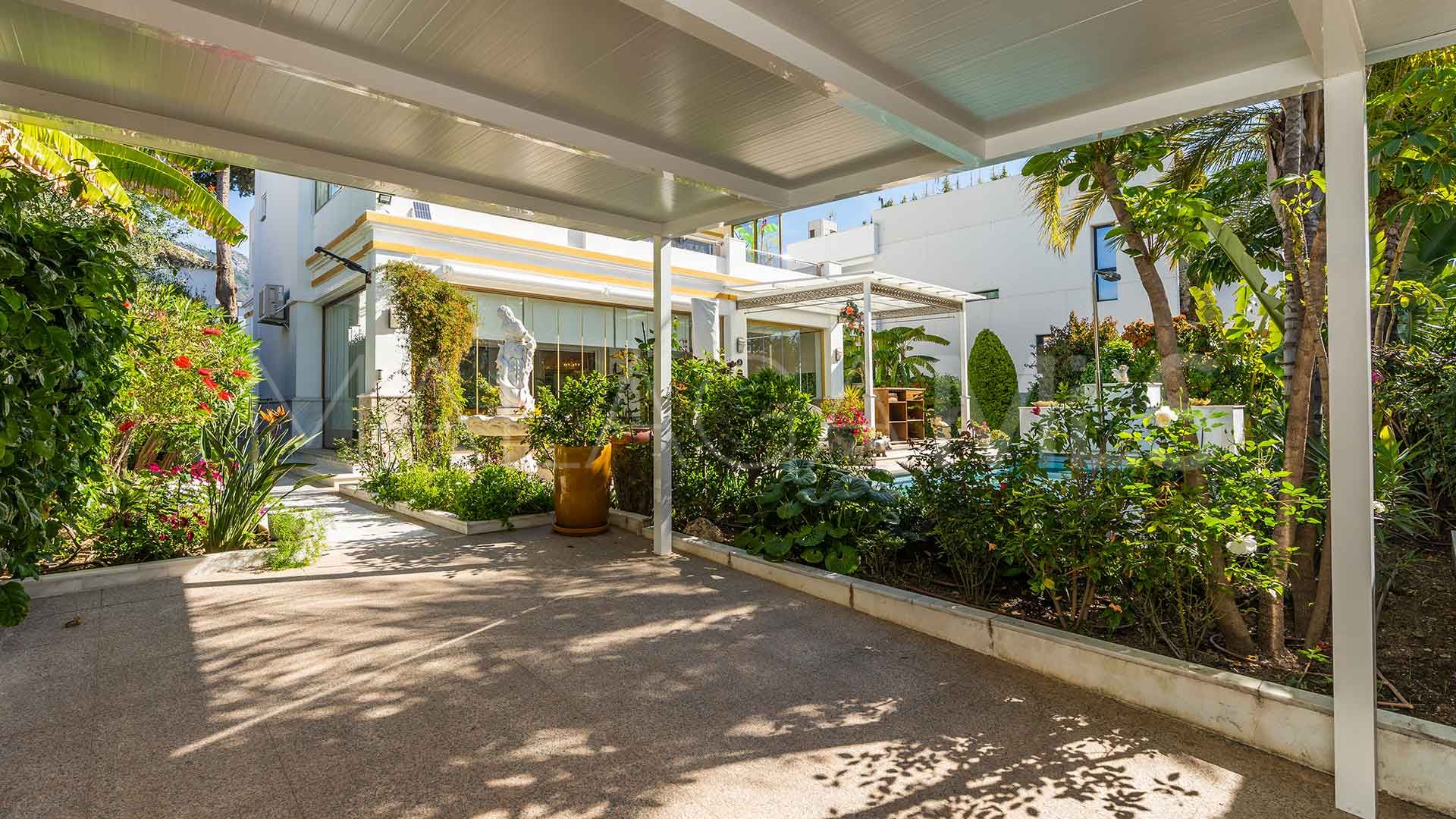 Villa for sale in Casablanca