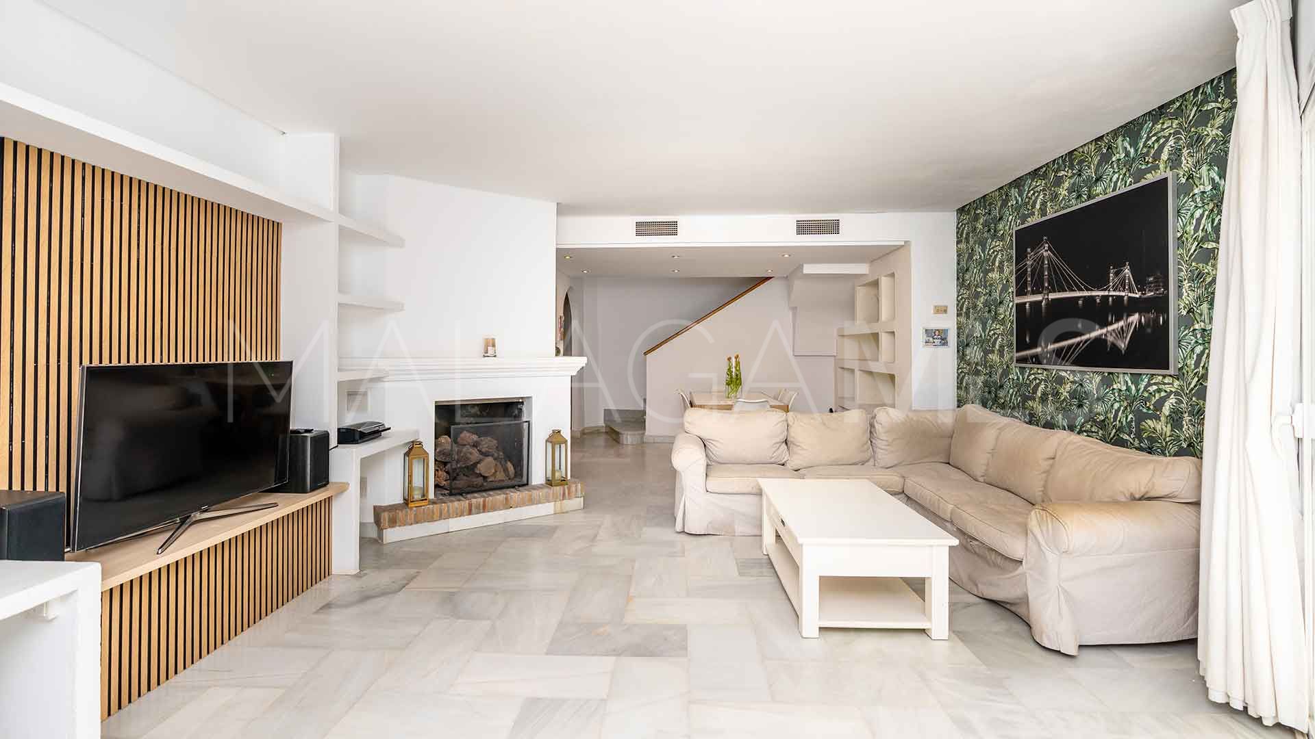 Radhus for sale in Marbella Golden Mile