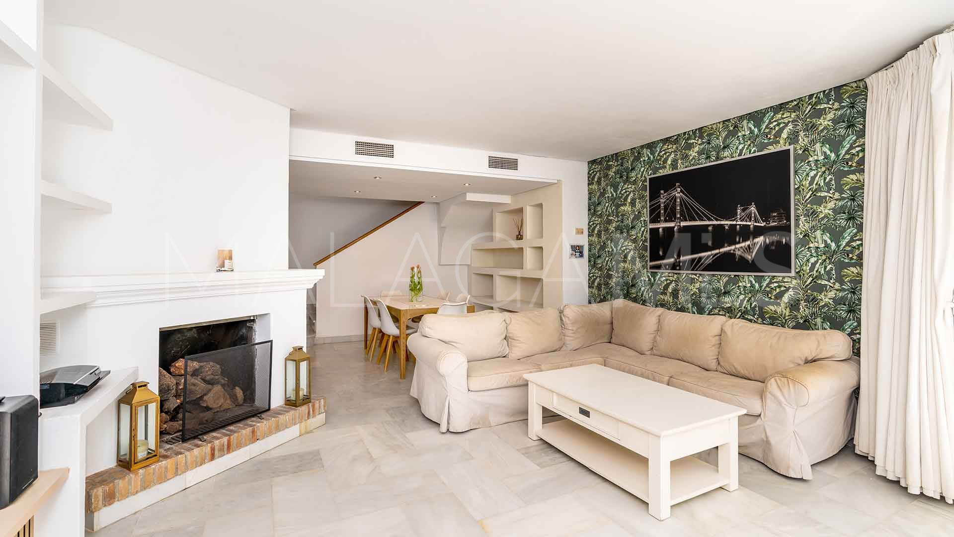 Radhus for sale in Marbella Golden Mile