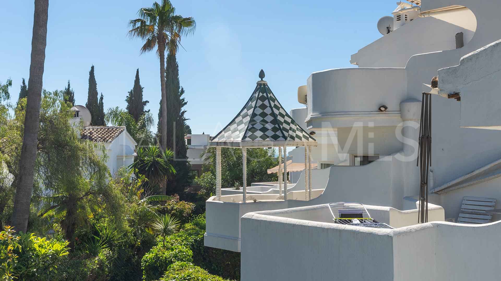 Radhus for sale in Marbella Golden Mile