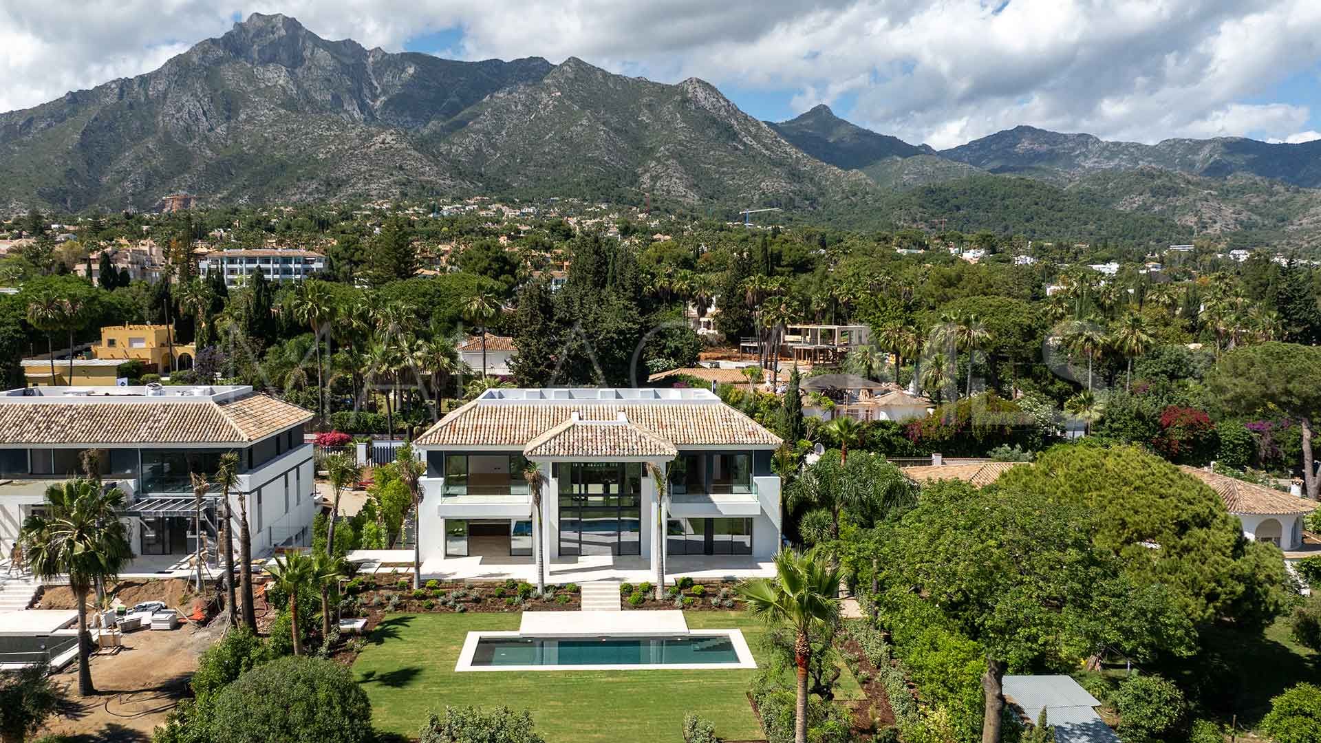 For sale villa in Rocio de Nagüeles with 6 bedrooms