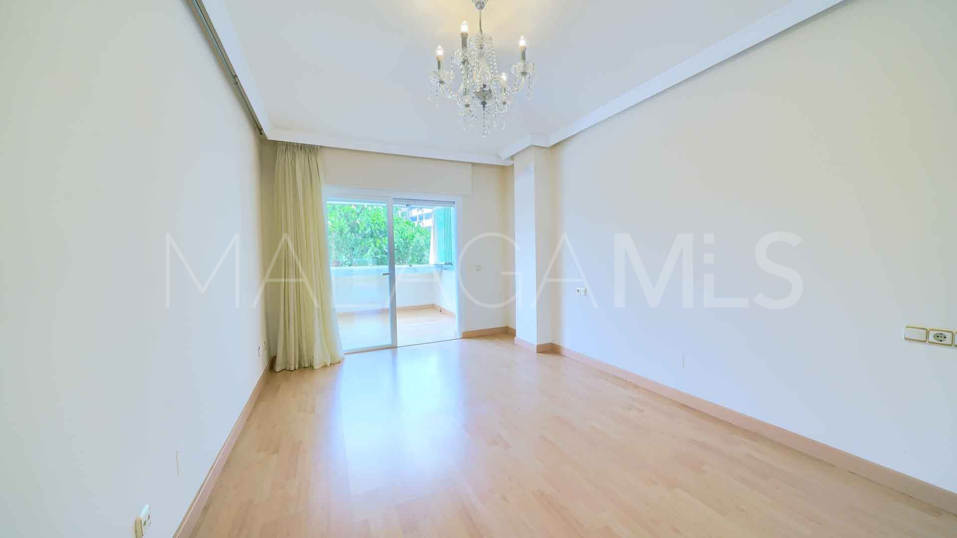 Wohnung for sale in Atrium