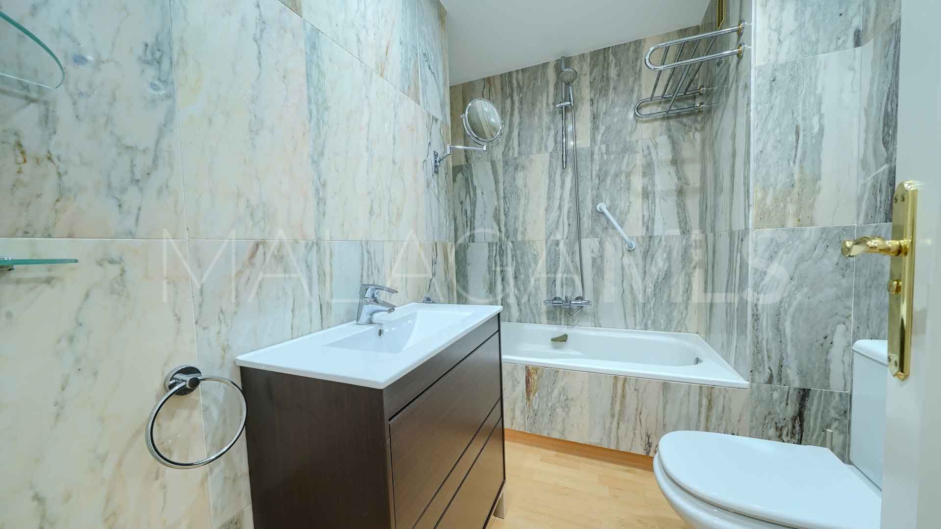 Wohnung for sale in Atrium
