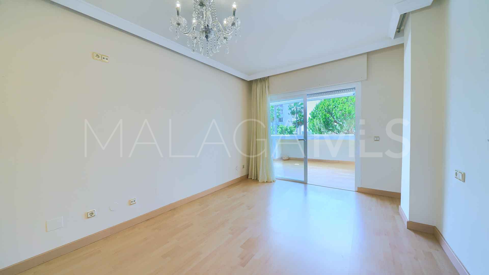 Wohnung for sale in Atrium