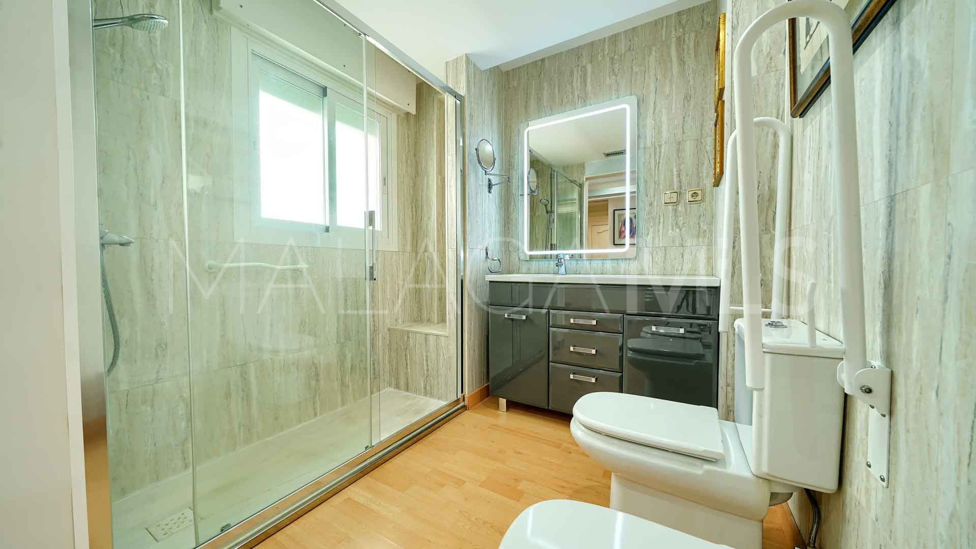 Wohnung for sale in Atrium