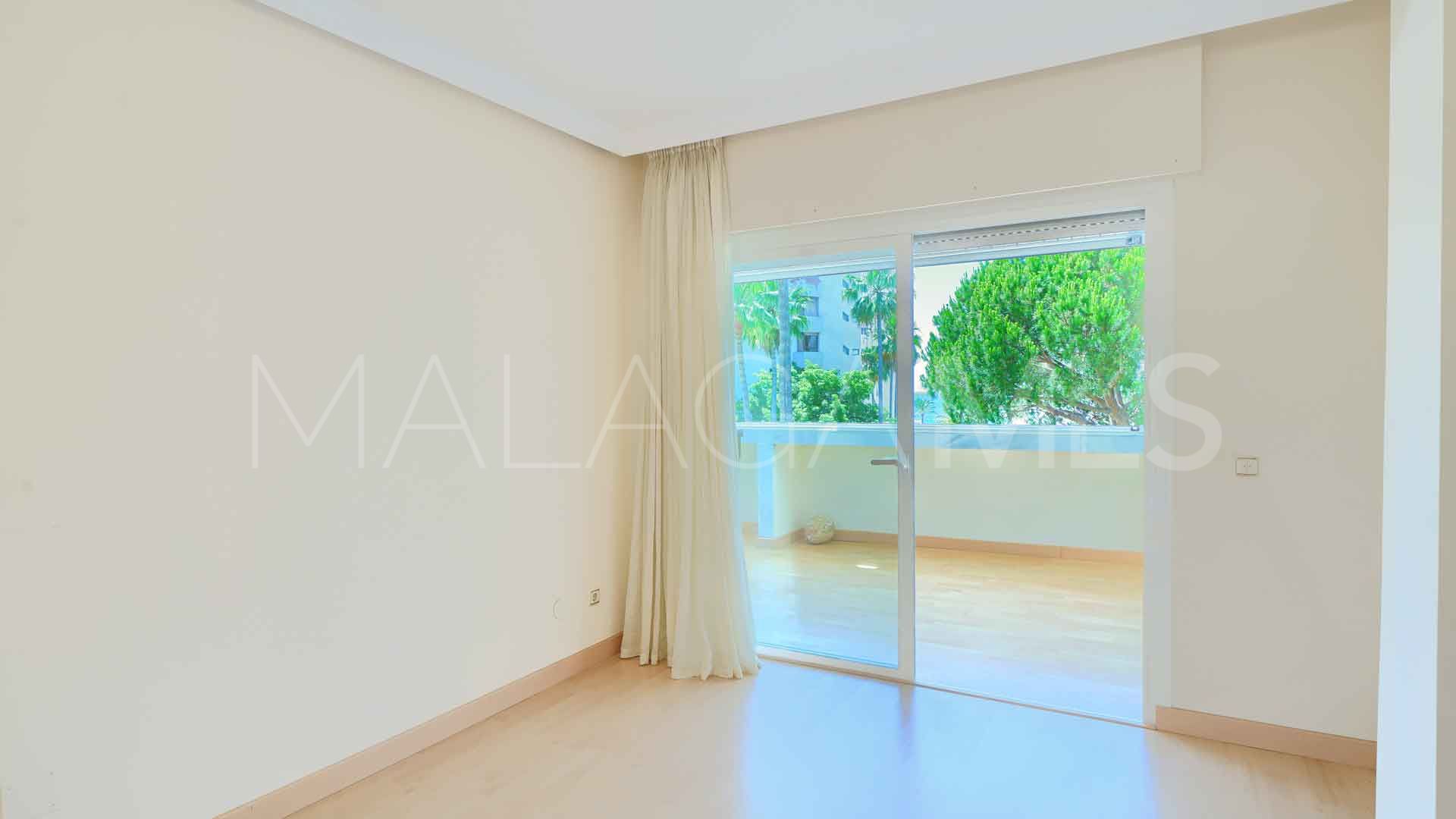 Wohnung for sale in Atrium